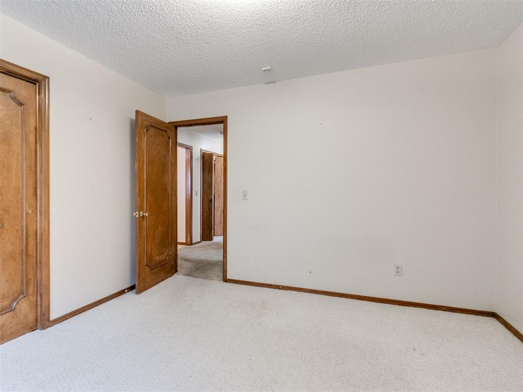6800 N Libby Ave — photo 6