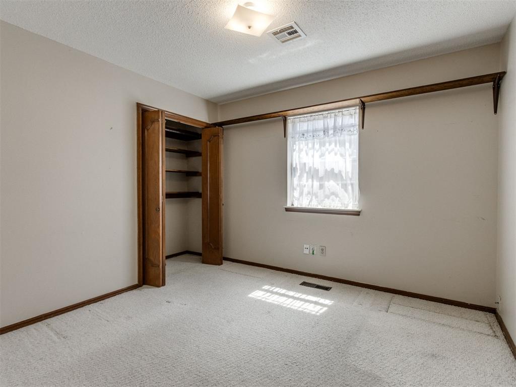 6800 N Libby Ave — photo 10