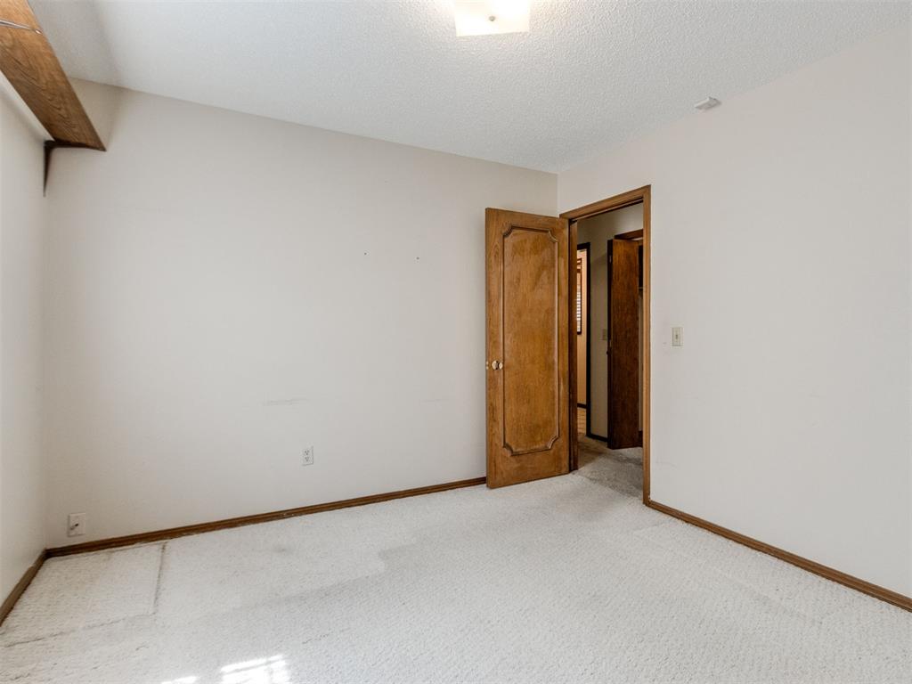 6800 N Libby Ave — photo 11