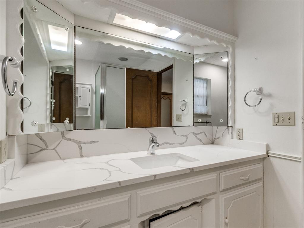 6800 N Libby Ave — photo 18