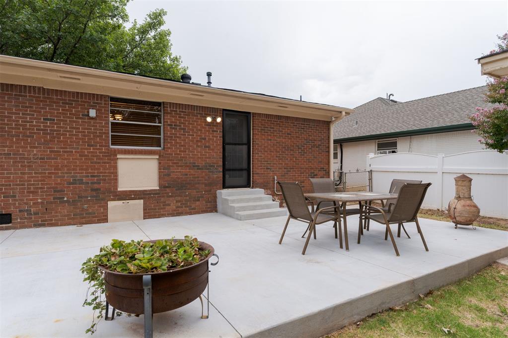 627 Ridgecrest Rd — photo 34