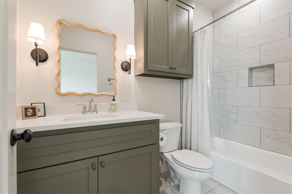 10705 NW 26th Ct — photo 40