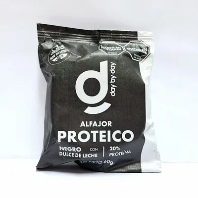 ALFAJOR PROTEICO NEGRO X60G · DAY BY DAY — Brota Almacén Natural Pergamino
