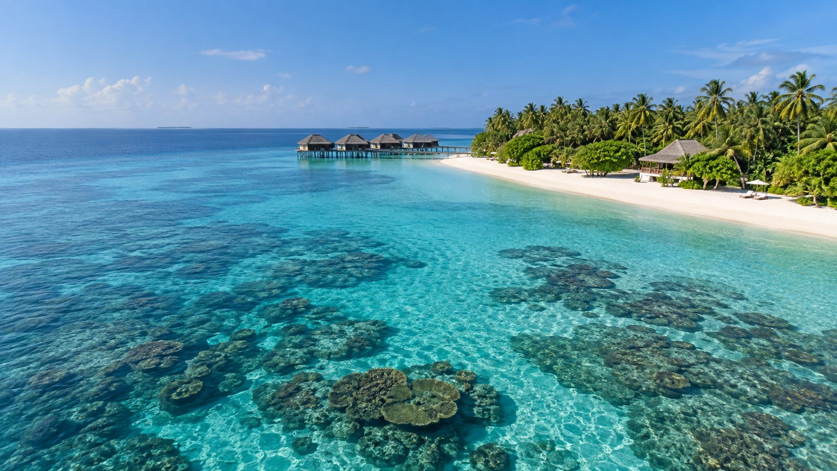 Cover image for the Field Note: Do You Need Cash in the Maldives? USD, Rufiyaa and Cards Explained