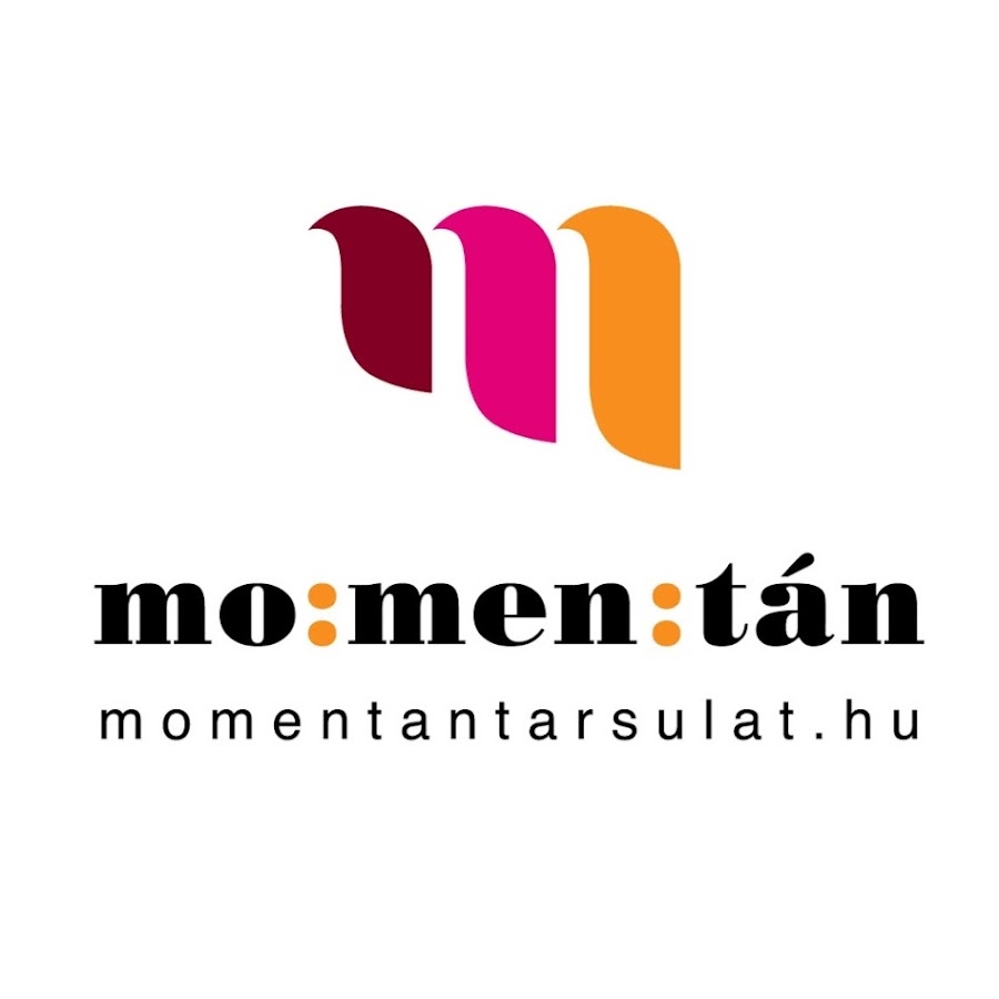 Momentán Improvizációs Színház