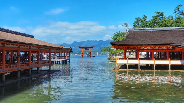 厳島神社（広島県）