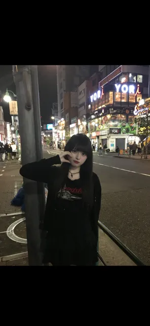 いっぱい服買う