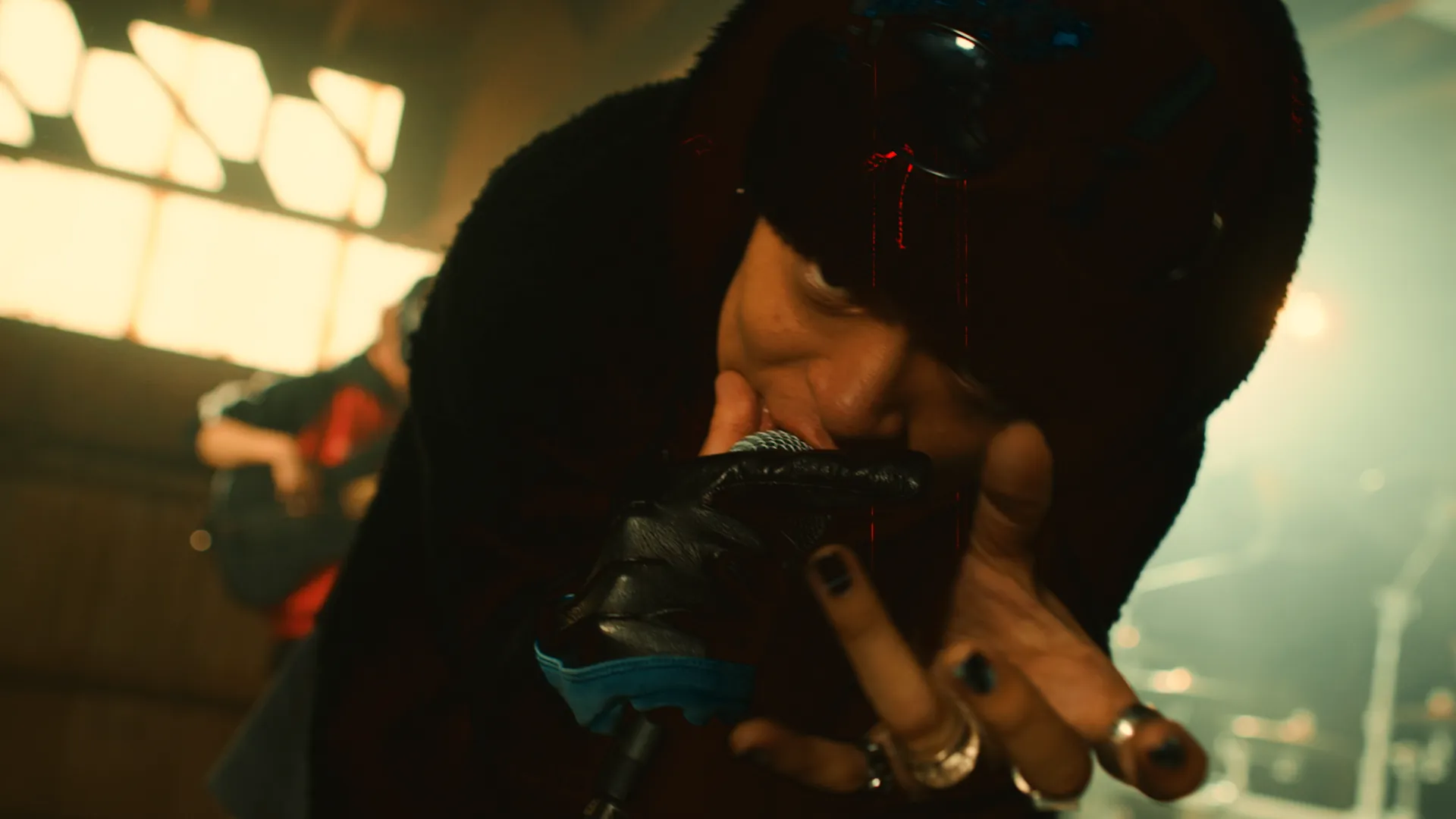 THE ORAL CIGARETTES "DUNK feat.Masato (coldrain)" Music Video