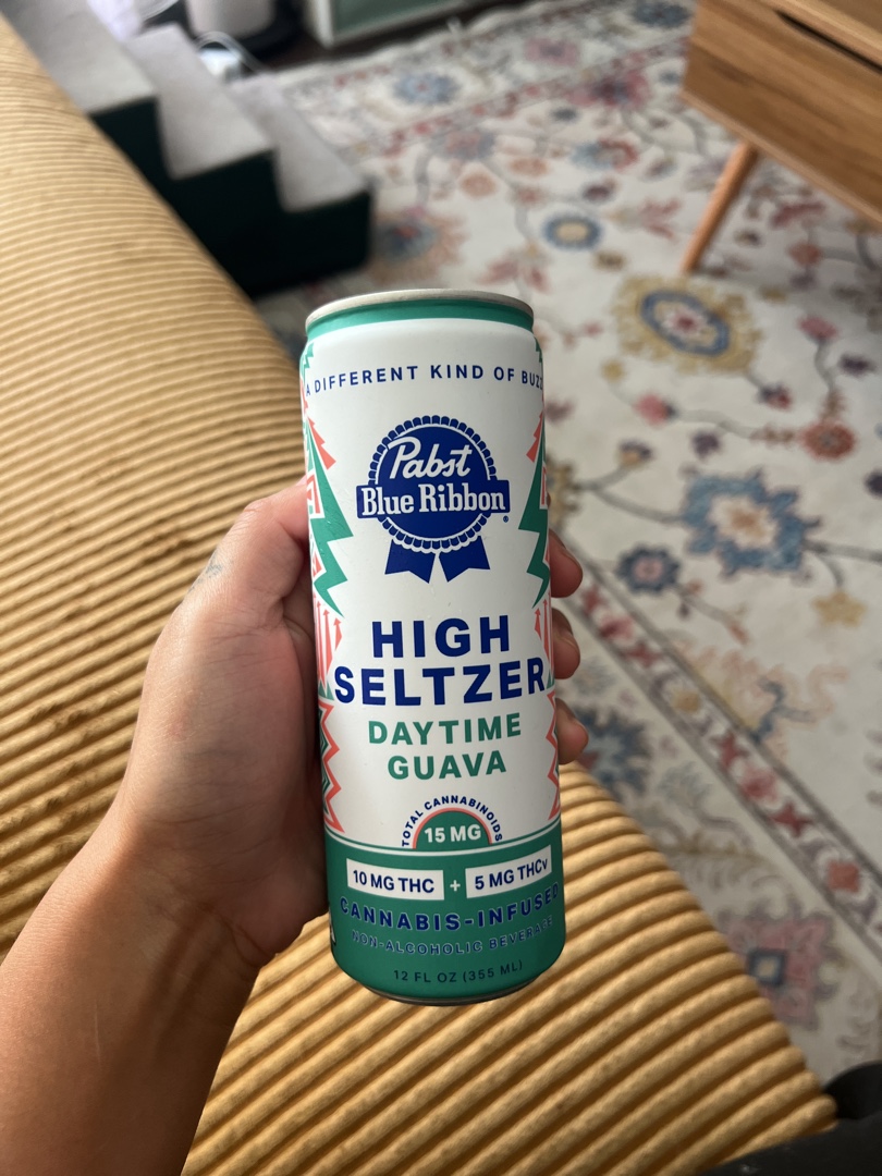 High Seltzer Daytime Guava