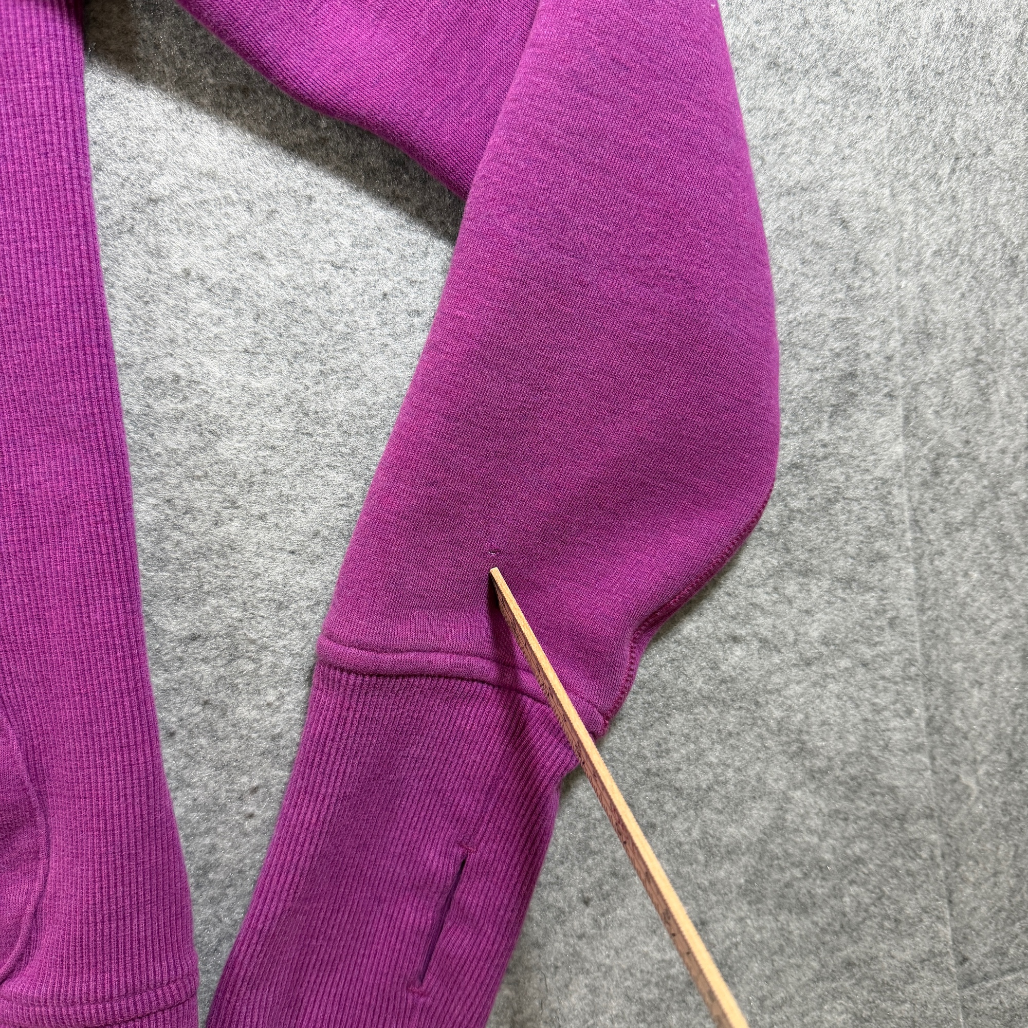Lululemon Scuba Hoodie Womens 6 Magenta Full Zip Sherpa Lined Kangaroo Pocket thumbnail 5