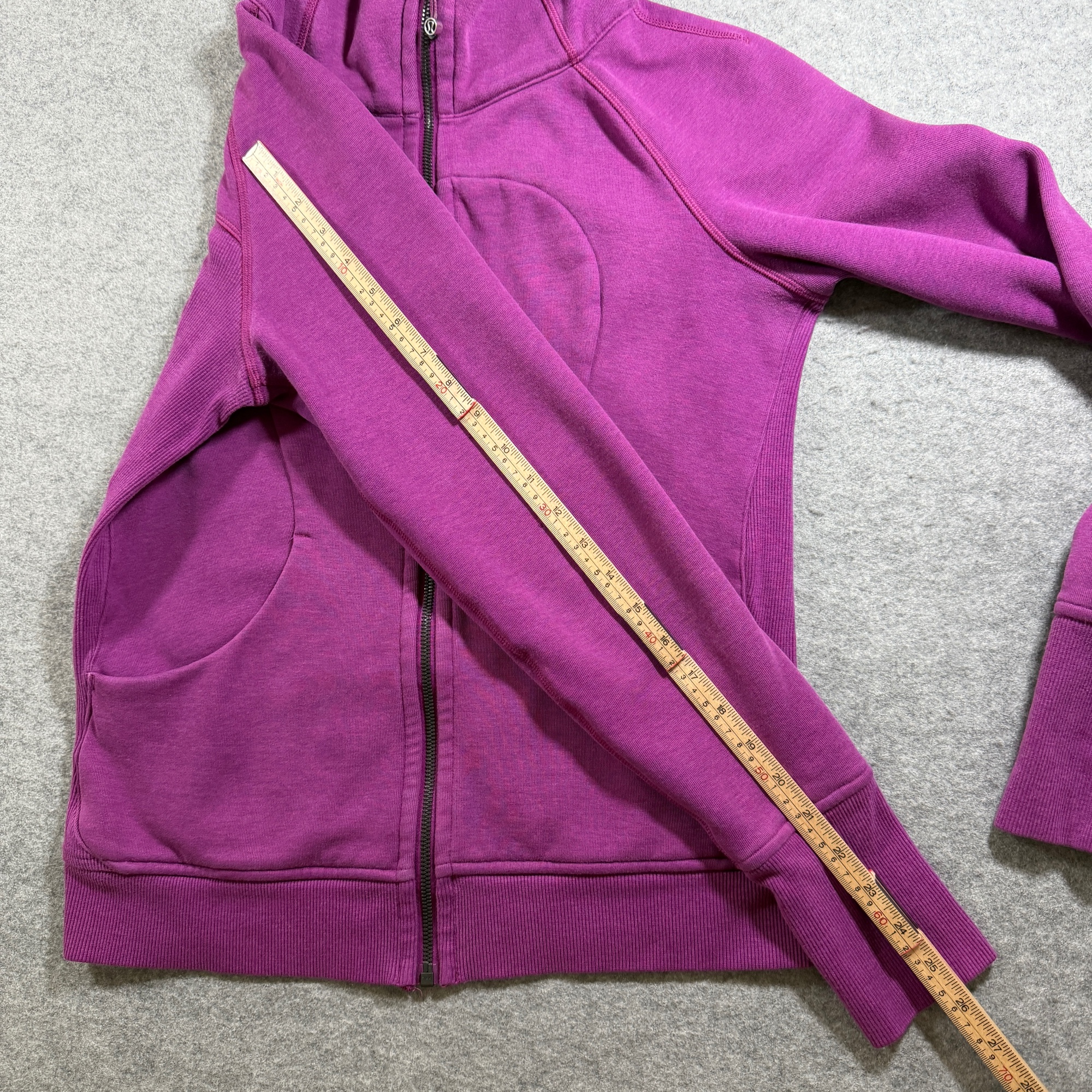 Lululemon Scuba Hoodie Womens 6 Magenta Full Zip Sherpa Lined Kangaroo Pocket thumbnail 8