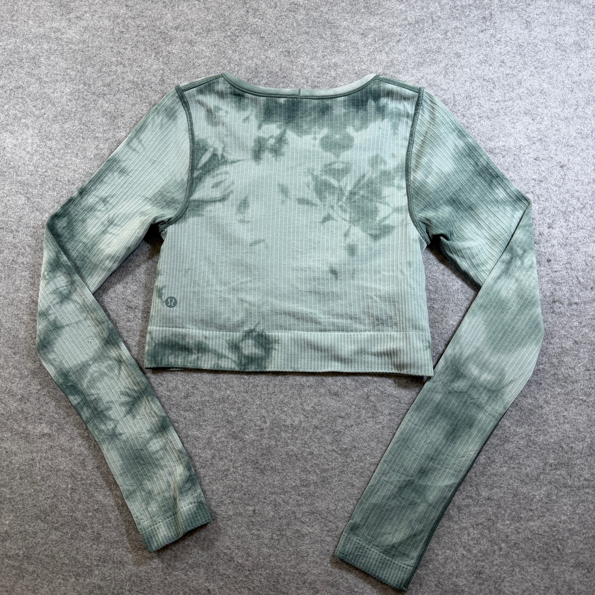 Lululemon Ribbed Crop Top Womens S Green Tie Dye Long Sleeve Built In Bra Yoga
