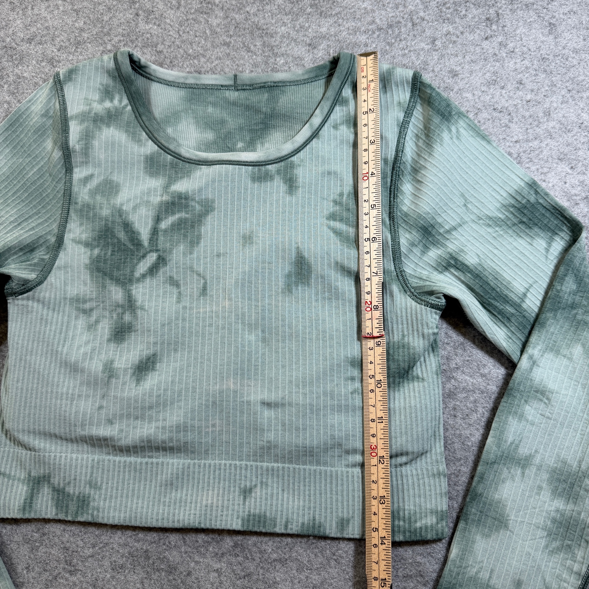 Lululemon Ribbed Crop Top Womens S Green Tie Dye Long Sleeve Built In Bra Yoga thumbnail 7