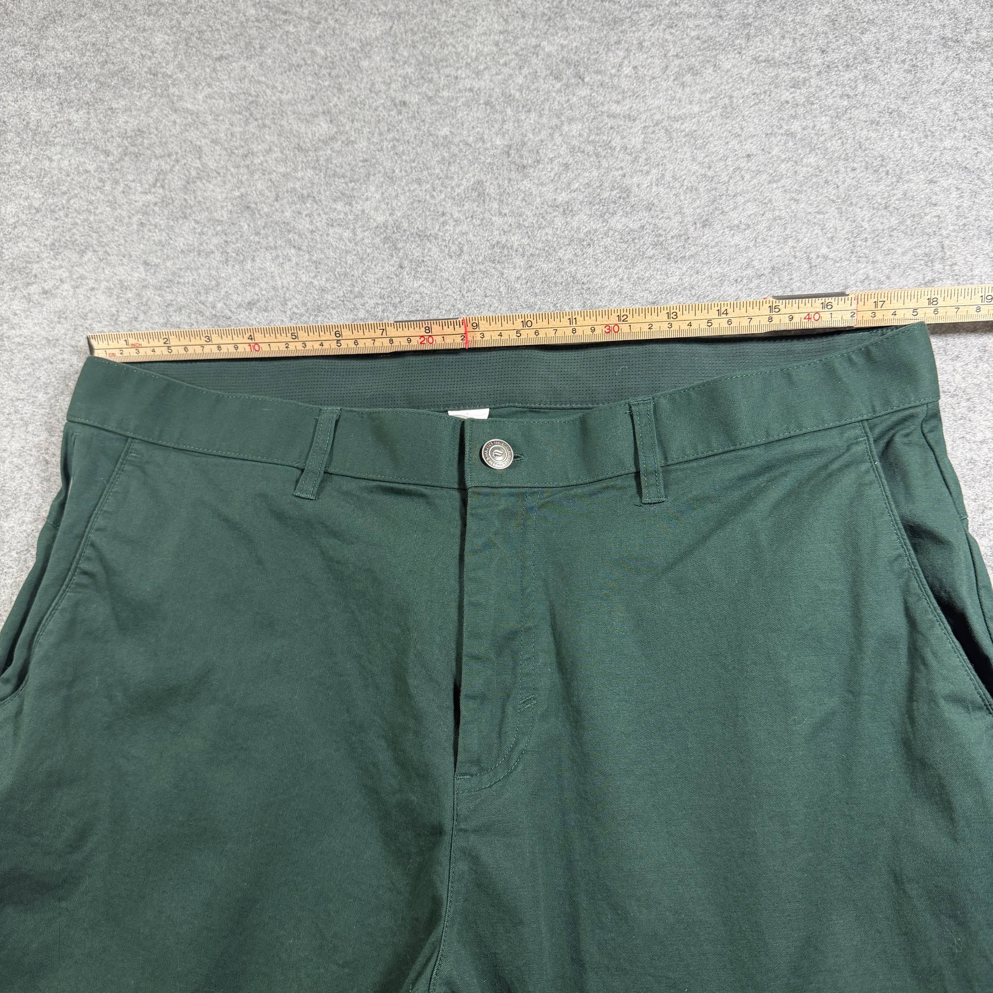 Fabletics Chino Pants Mens 36x32 Dark Green Slim Tapered Flat Front Stretch thumbnail 5