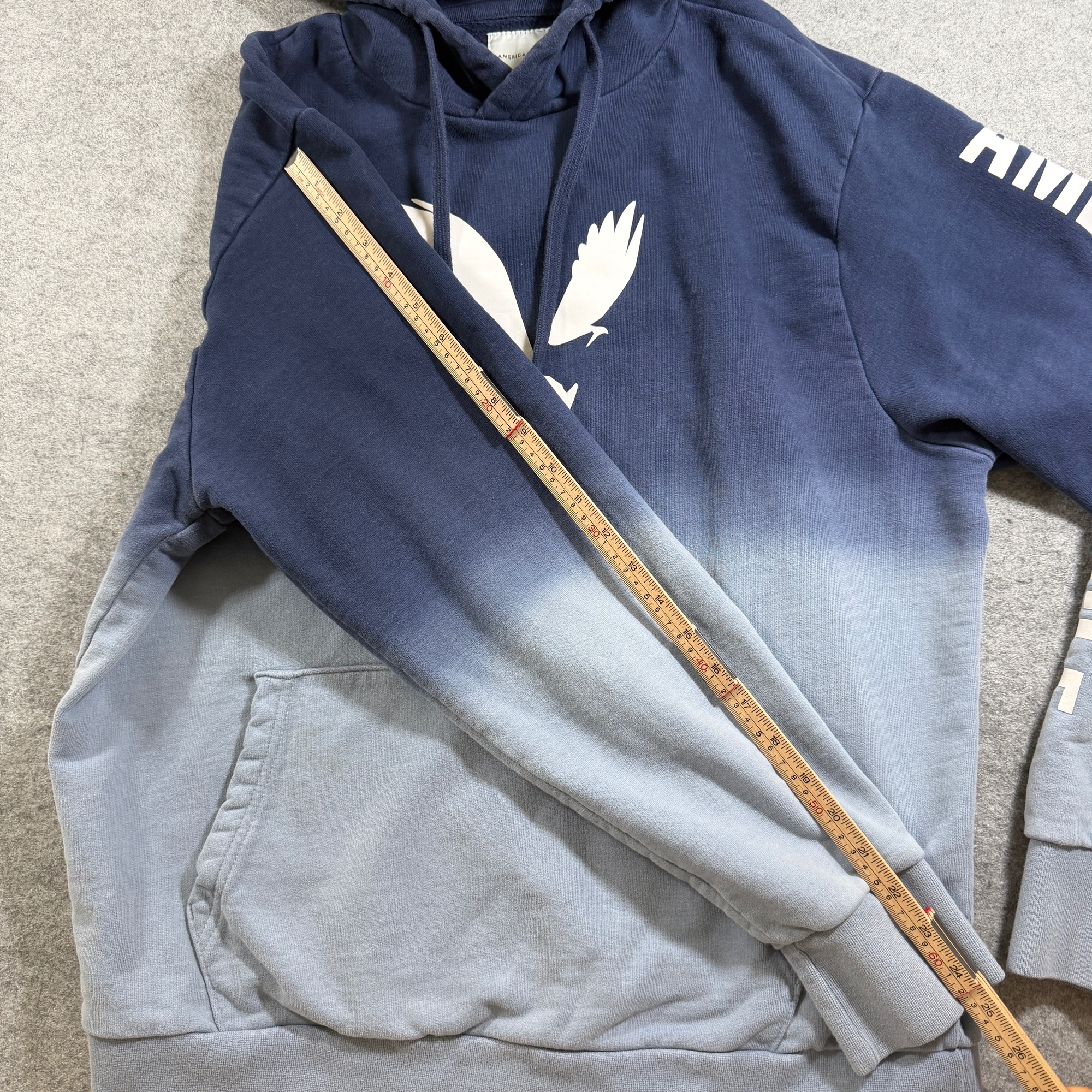 American Eagle Hoodie Mens L Navy Blue Ombre Eagle Graphic Pullover Streetwear thumbnail 8