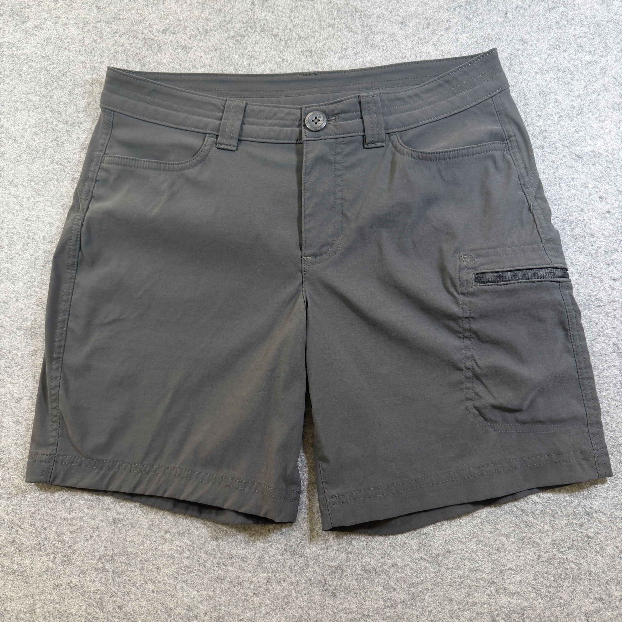 Eddie Bauer Cargo Shorts Womens 4 Gray Zippered Pocket Nylon Spandex Relaxed Fit