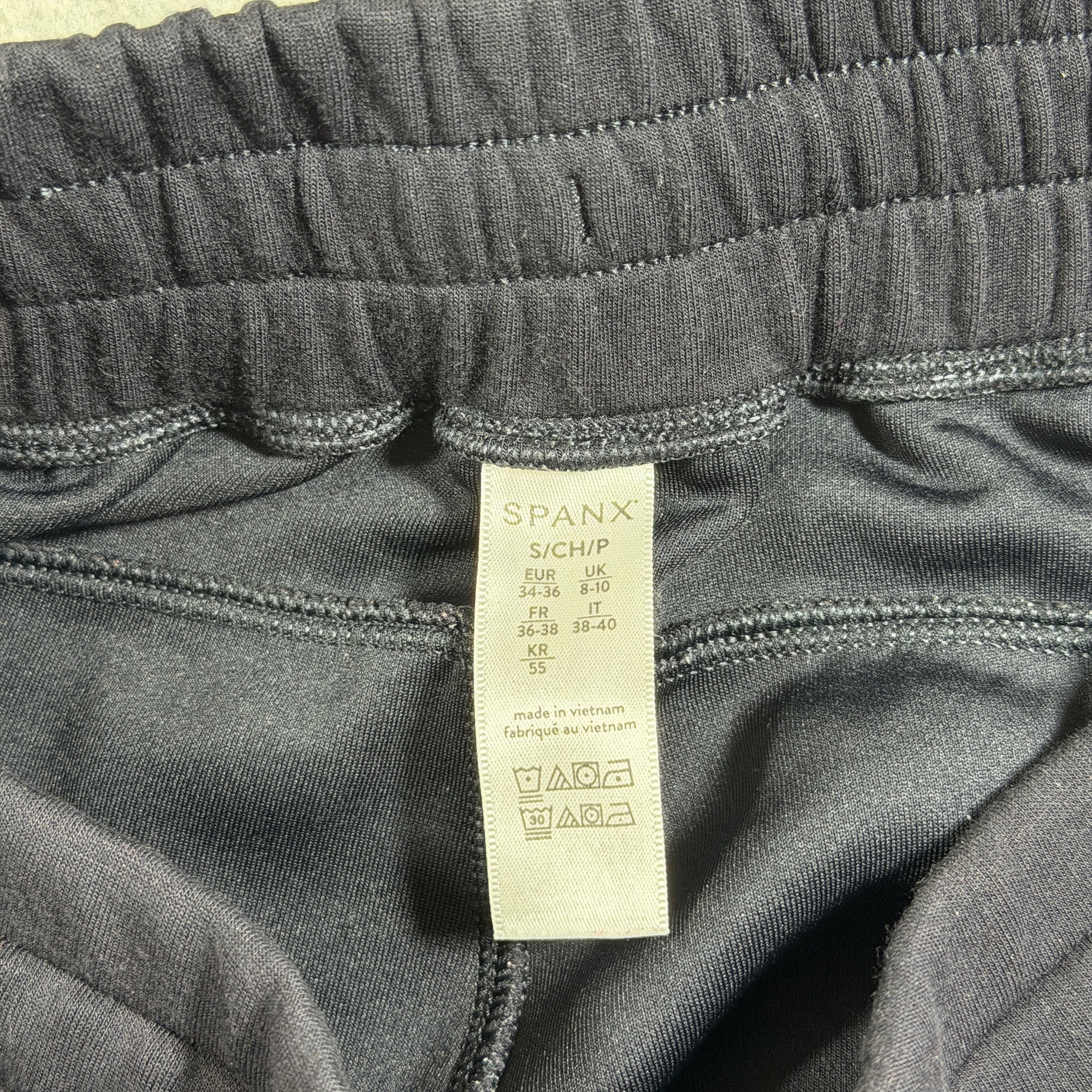Spanx Joggers Womens S Black Tapered Cuffed Drawstring Pockets Stretch thumbnail 6