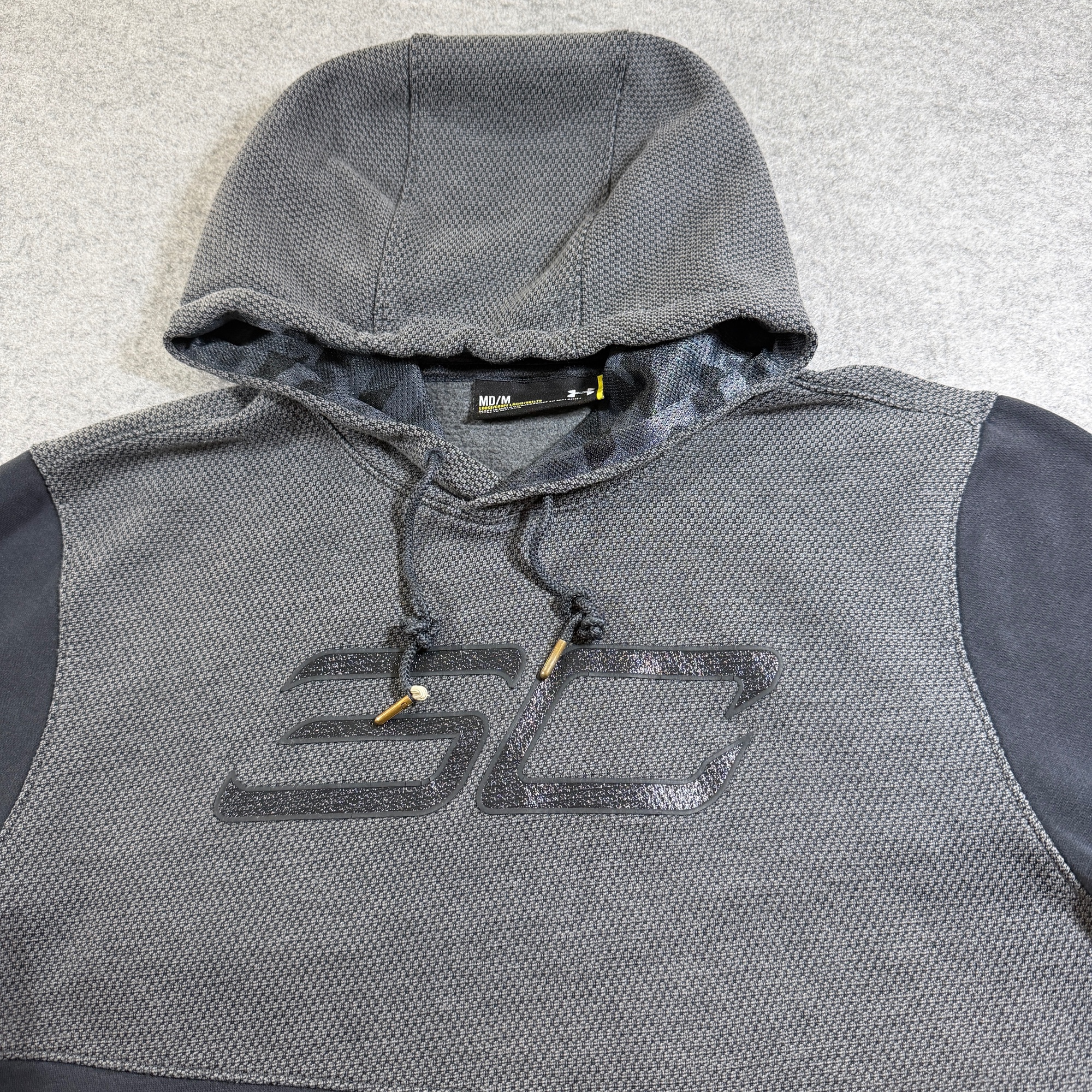 Under Armour SC30 Curry Hoodie Mens M Black Charcoal Pullover Basketball Athlete thumbnail 9