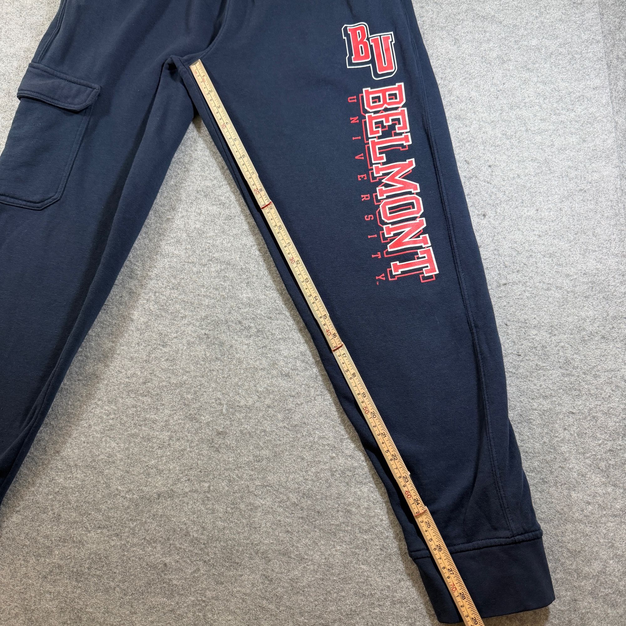Champion Belmont Bruins Joggers Mens M Navy Heavyweight Cargo Pocket NCAA Cuffed thumbnail 7