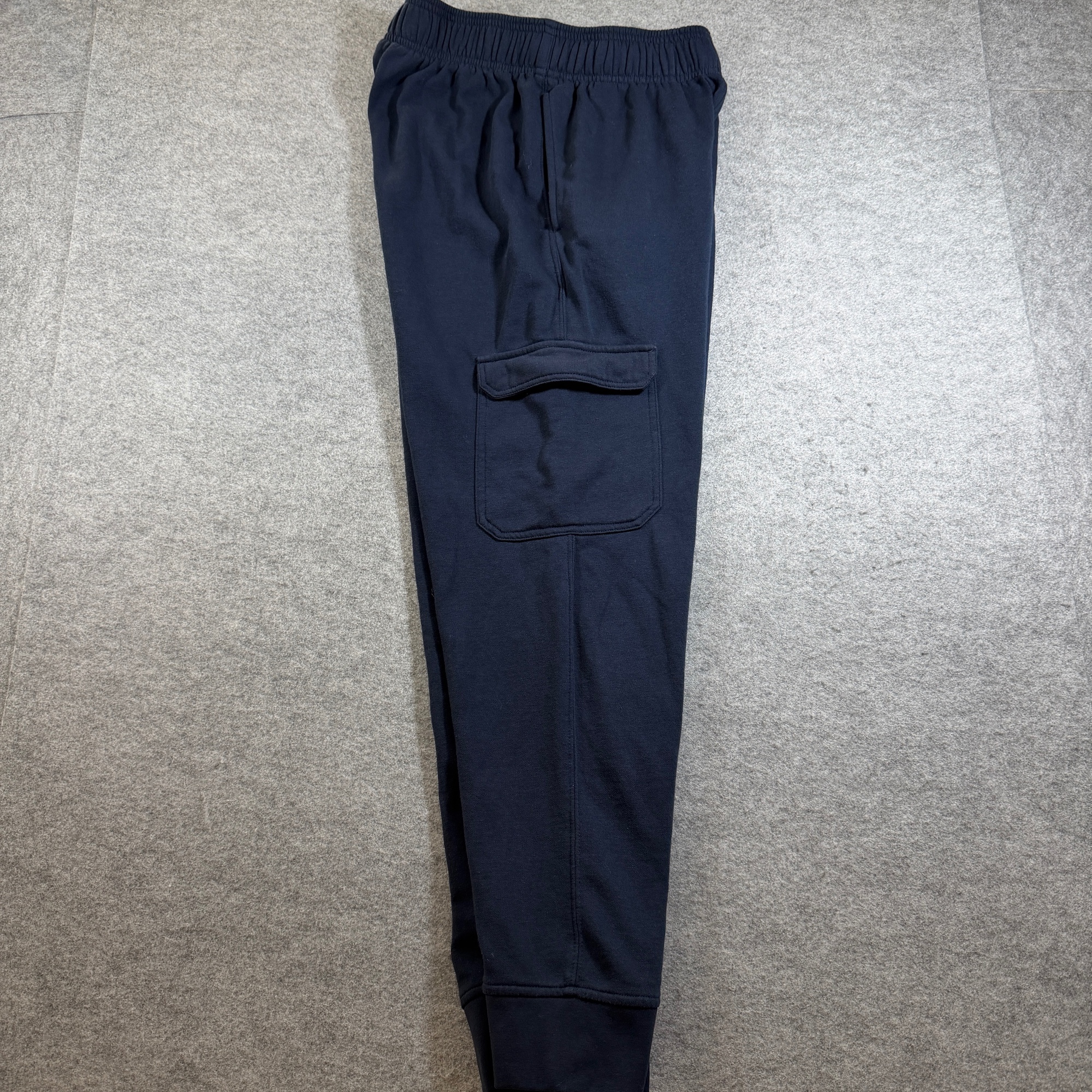 Champion Belmont Bruins Joggers Mens M Navy Heavyweight Cargo Pocket NCAA Cuffed thumbnail 8