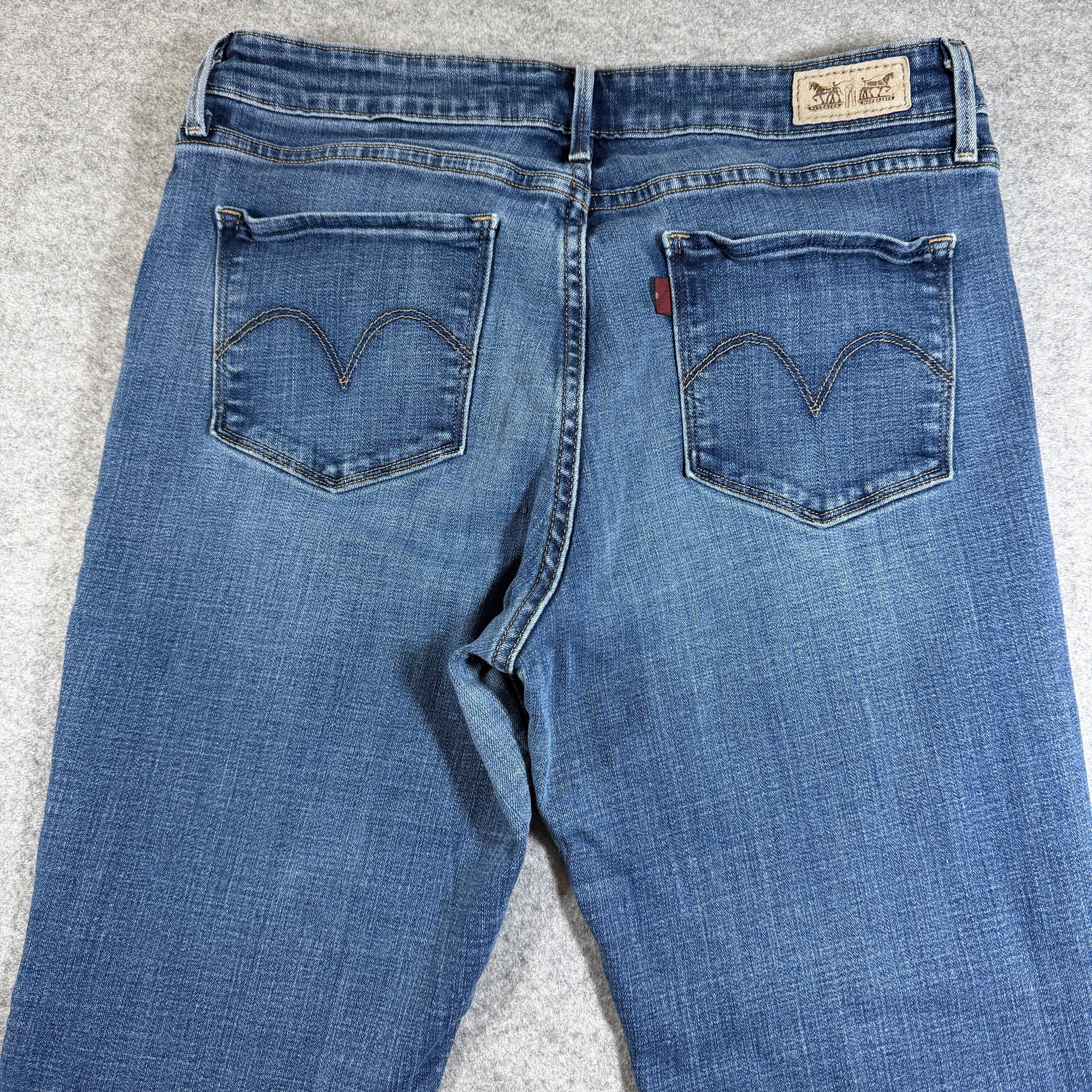 Levi's Mid Rise Skinny Jeans Womens 12 Medium Blue Wash Stretch Denim thumbnail 3