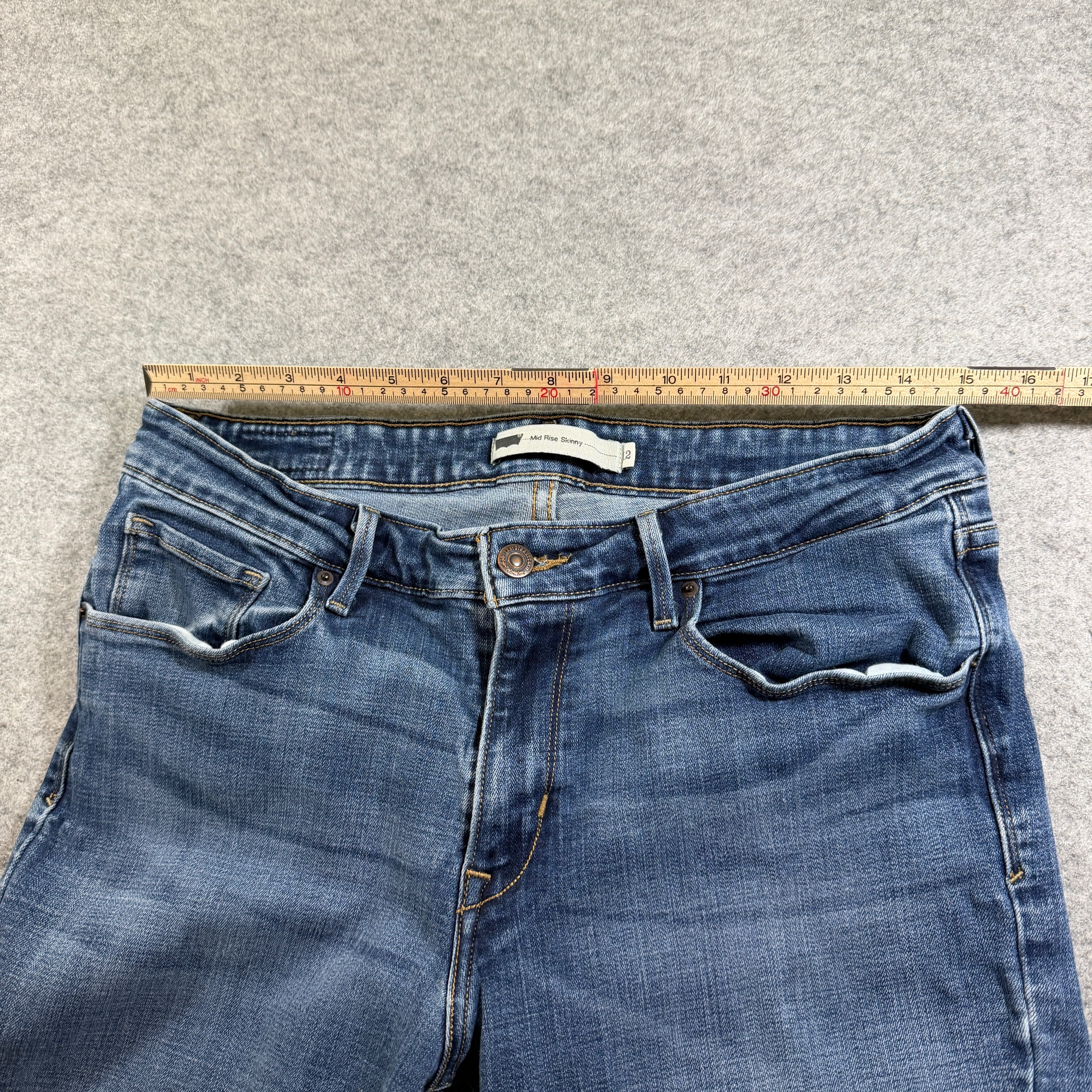 Levi's Mid Rise Skinny Jeans Womens 12 Medium Blue Wash Stretch Denim thumbnail 8