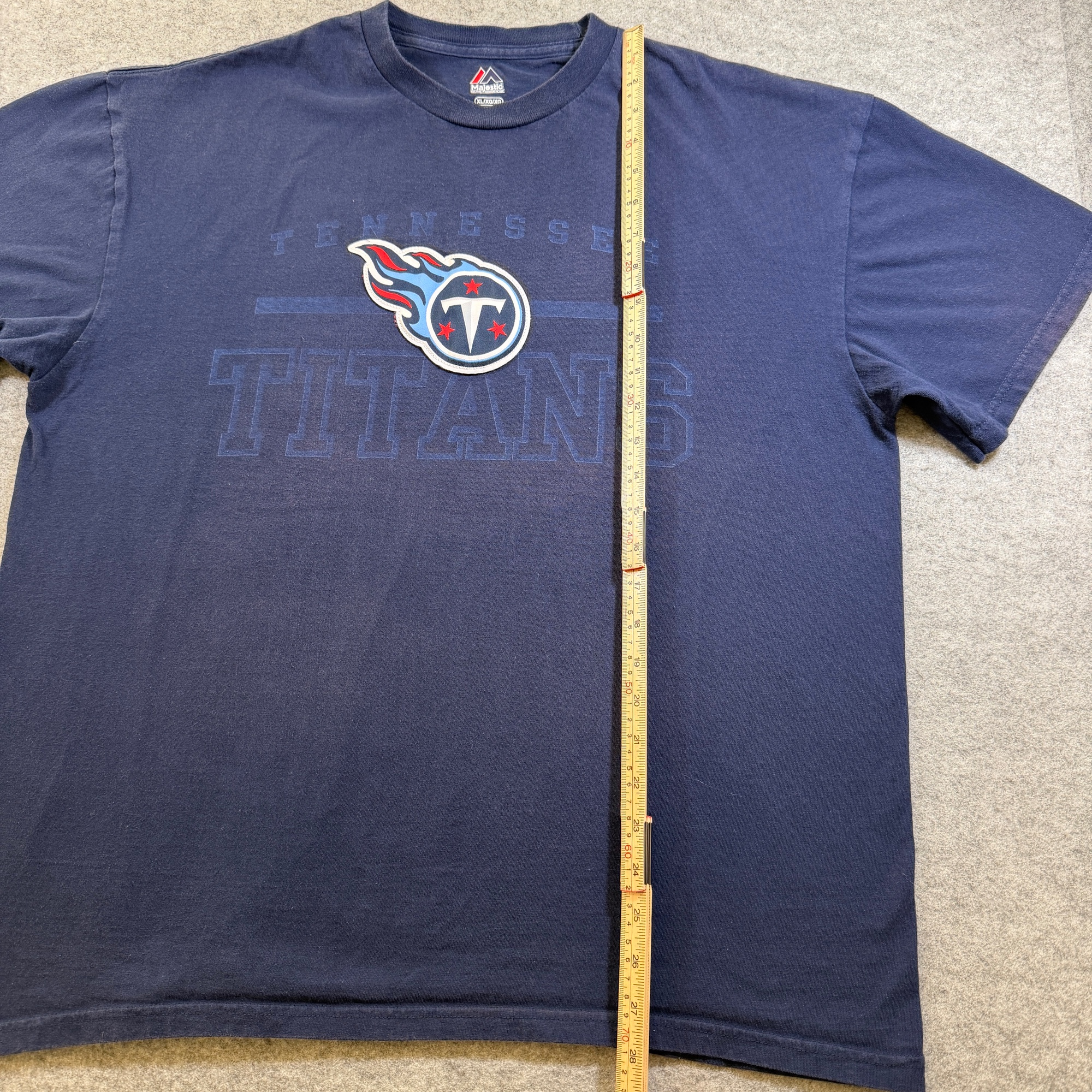 Majestic Tennessee Titans T Shirt Mens XL Navy Blue Graphic NFL Cotton Tee Sport thumbnail 8