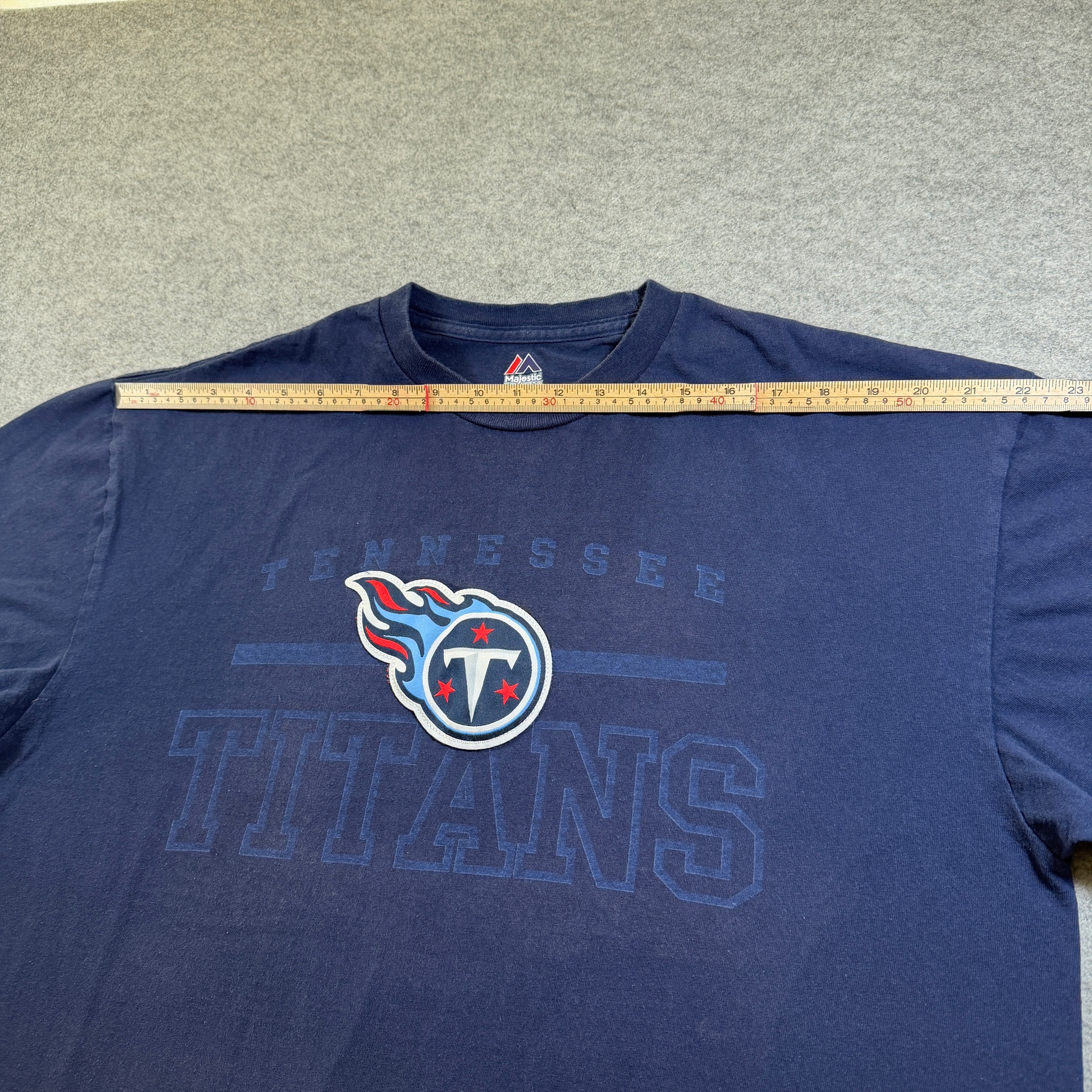 Majestic Tennessee Titans T Shirt Mens XL Navy Blue Graphic NFL Cotton Tee Sport thumbnail 10