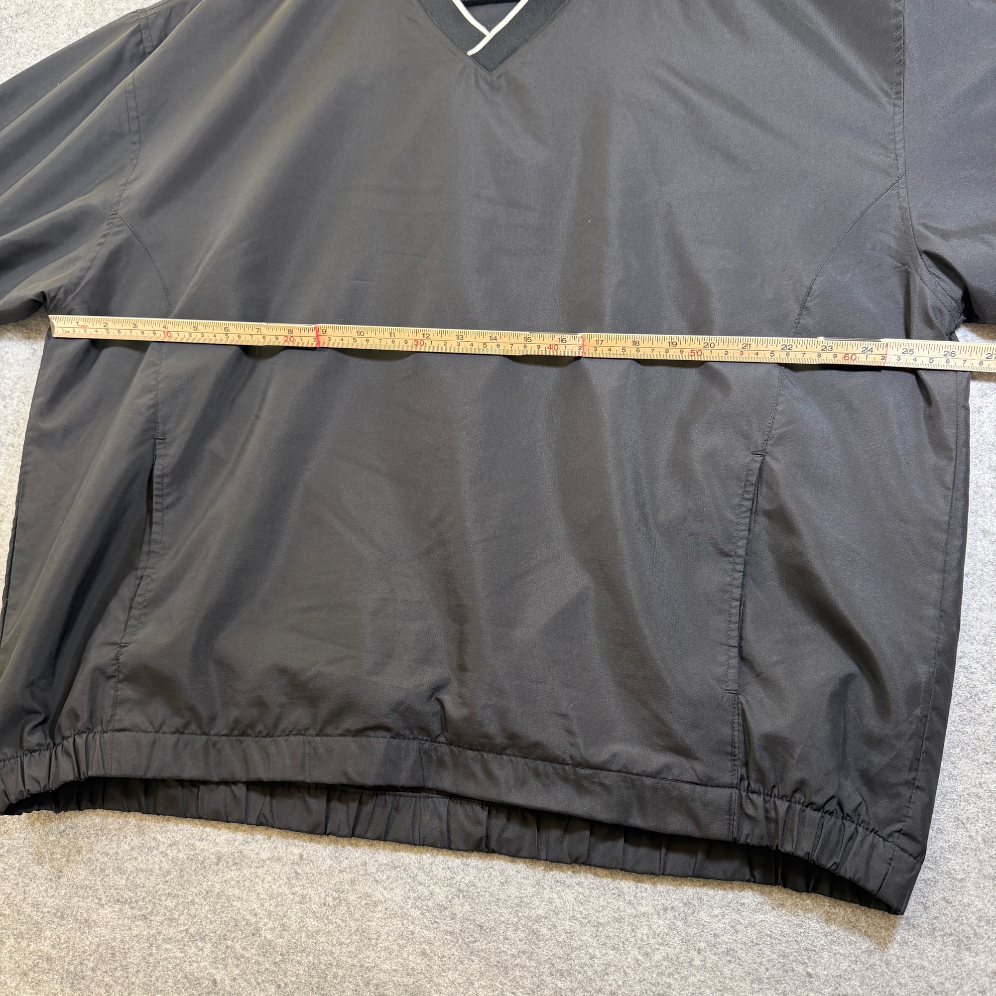 Bollé Golf Storm Windbreaker Mens XL Black Vintage Pullover V-Neck Elastic Cuffs thumbnail 6