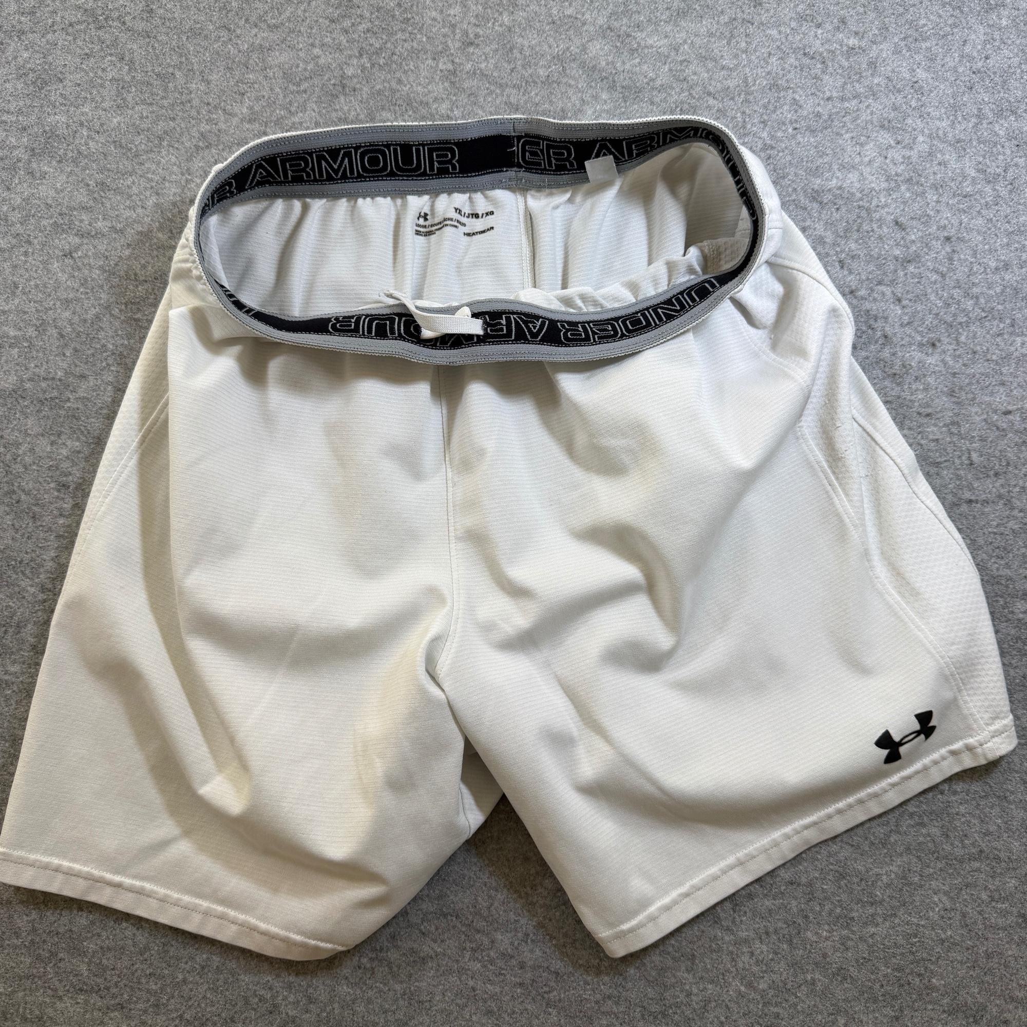 Under Armour HeatGear Shorts Mens S White Elastic Waistband Side Pockets Loose thumbnail 4
