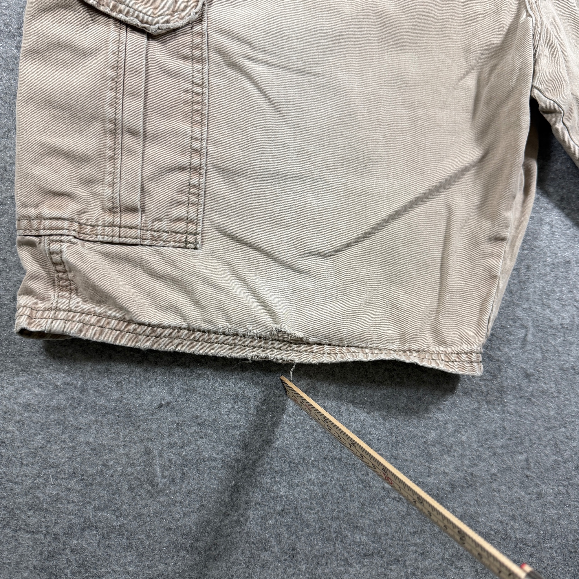 Wrangler Grunge Cargo Shorts Mens 38 Khaki Tan Cotton Utility Pockets Relaxed thumbnail 6