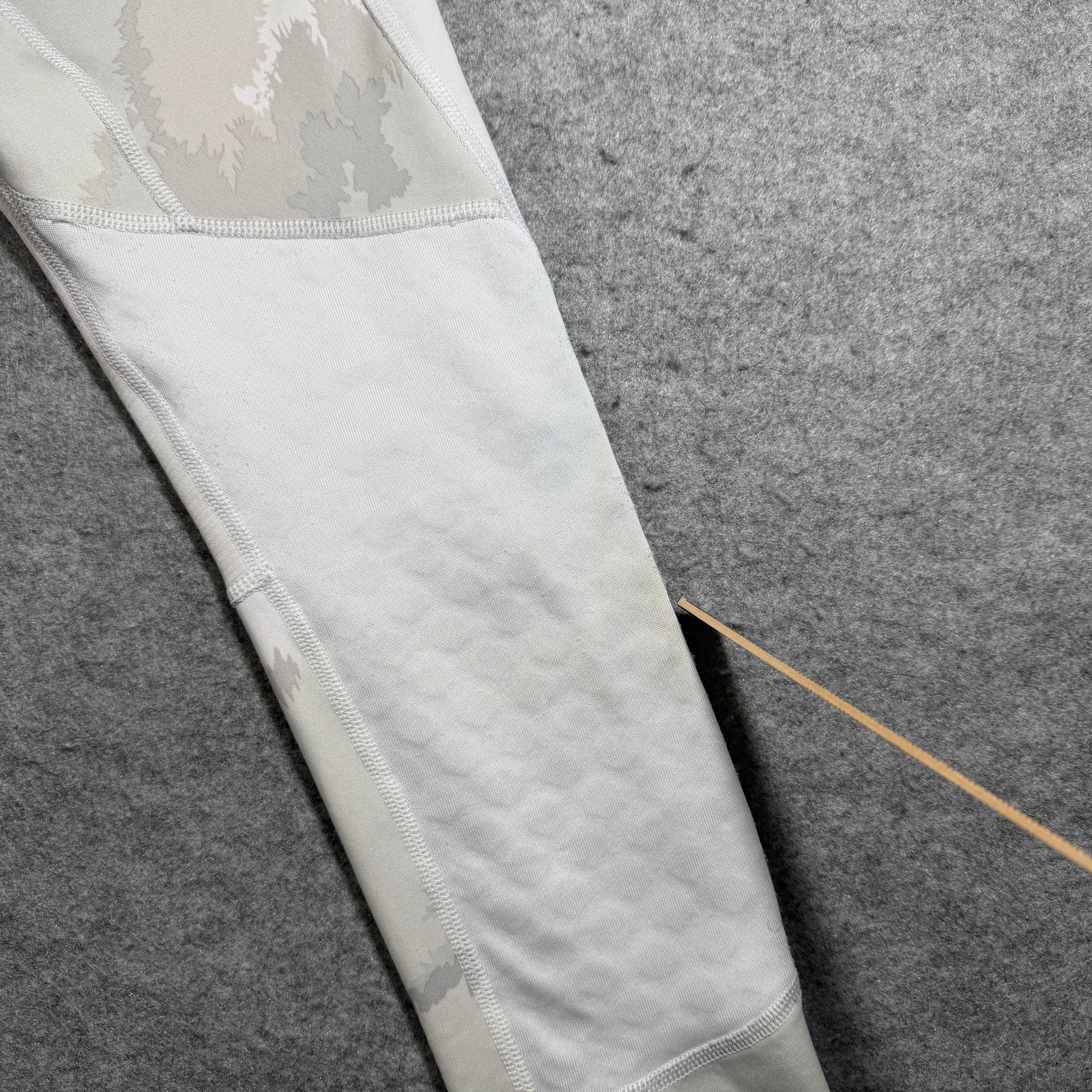Nike Pro Hyperwarm Compression Tights Mens L White Gray Camo Thermal Base Layer thumbnail 7