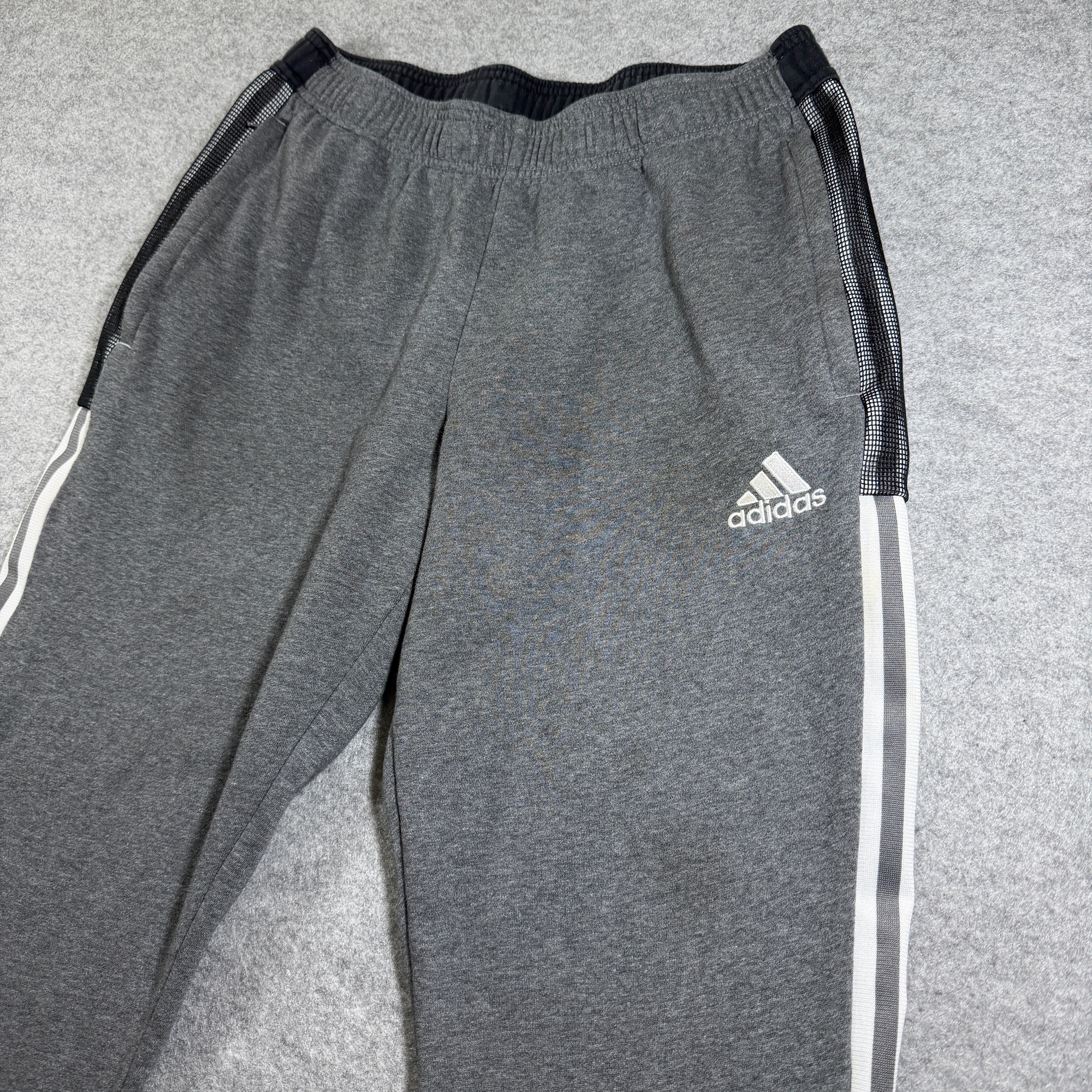 Adidas Tiro Track Pants Mens M Gray 3-Stripe Drawstring Tapered Sweatpants thumbnail 2