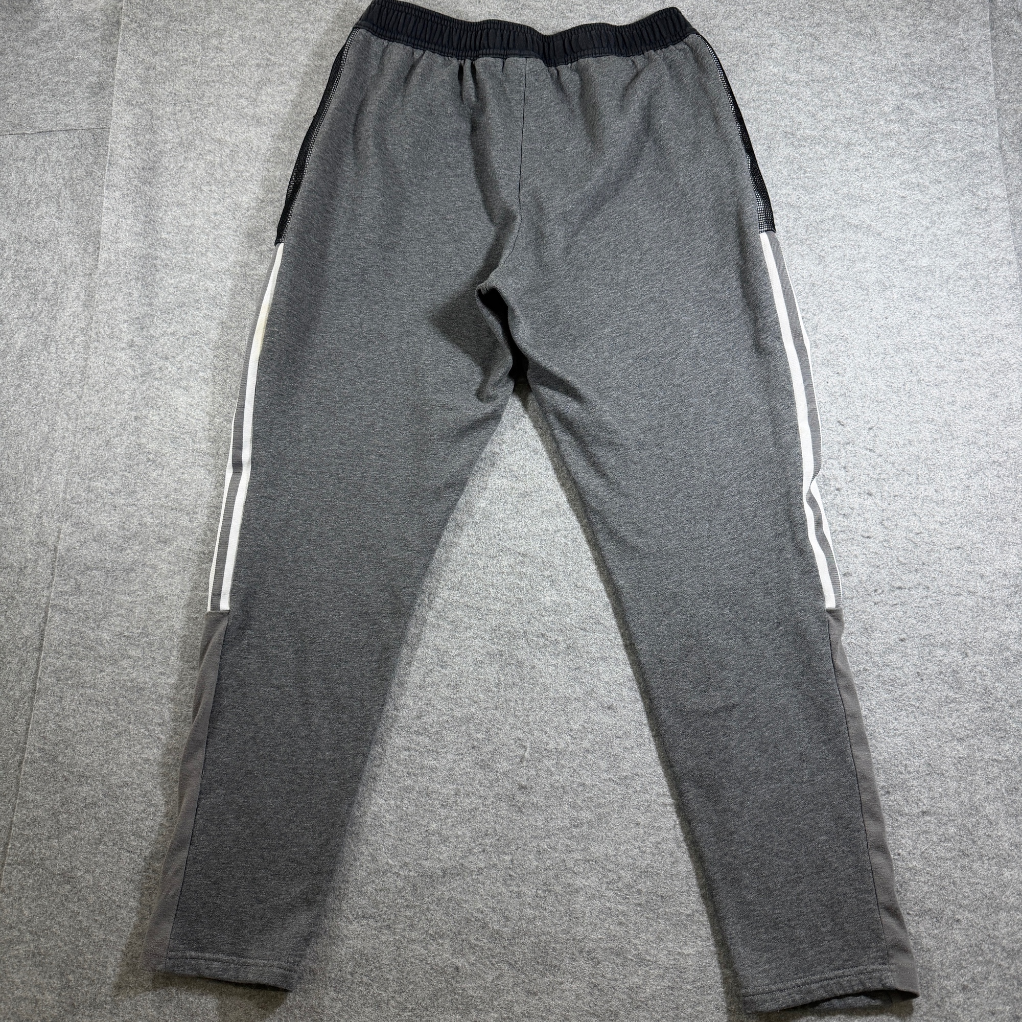 Adidas Tiro Track Pants Mens M Gray 3-Stripe Drawstring Tapered Sweatpants thumbnail 5
