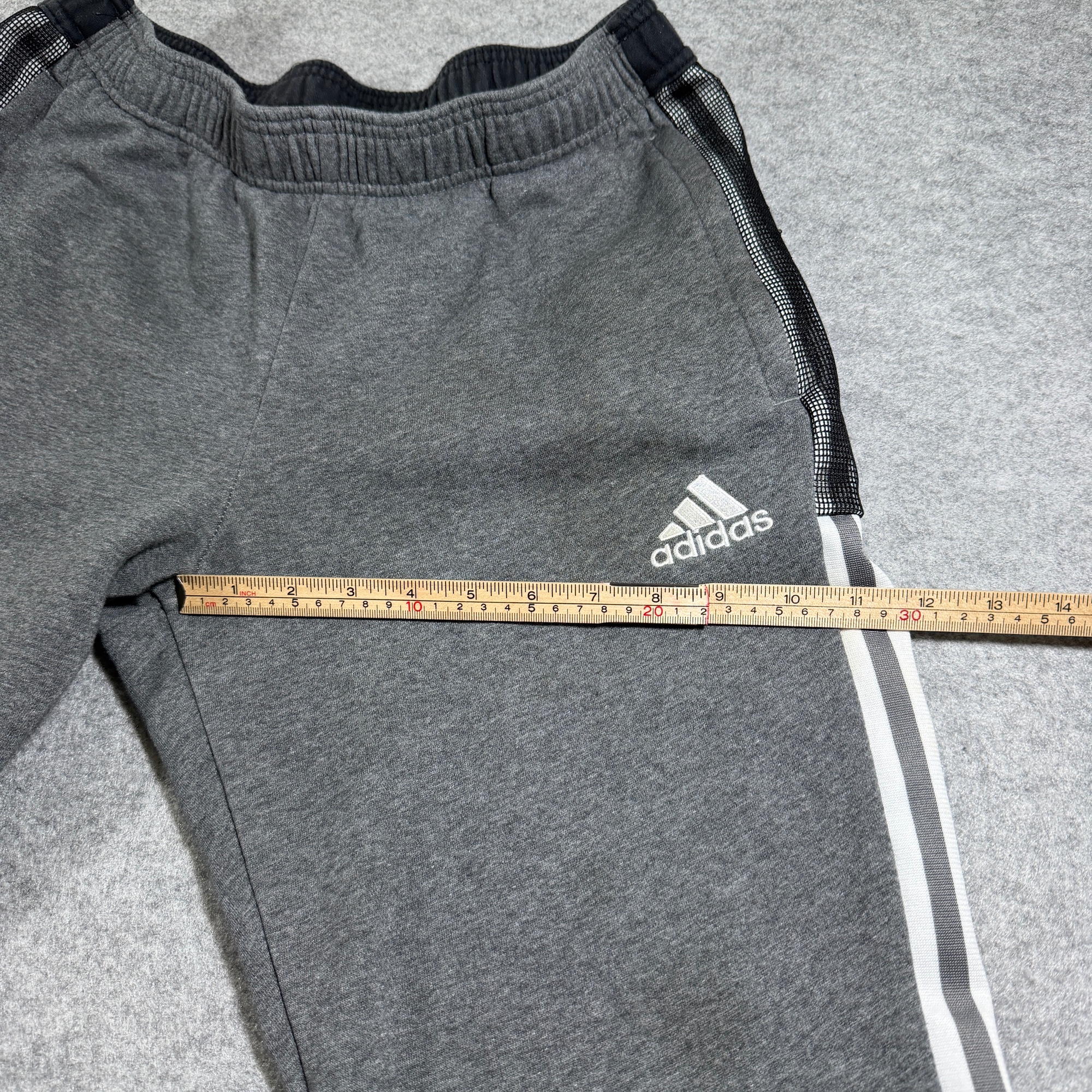 Adidas Tiro Track Pants Mens M Gray 3-Stripe Drawstring Tapered Sweatpants thumbnail 10