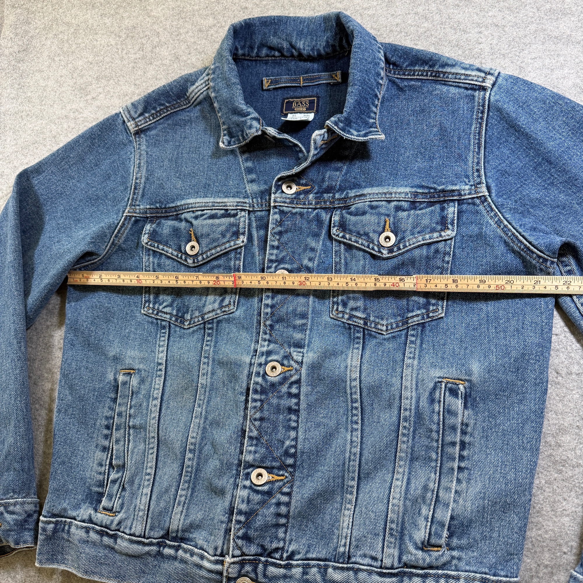 G.H. Bass & Co Denim Trucker Jacket Womens S Blue Button Front Cotton Vintage thumbnail 6