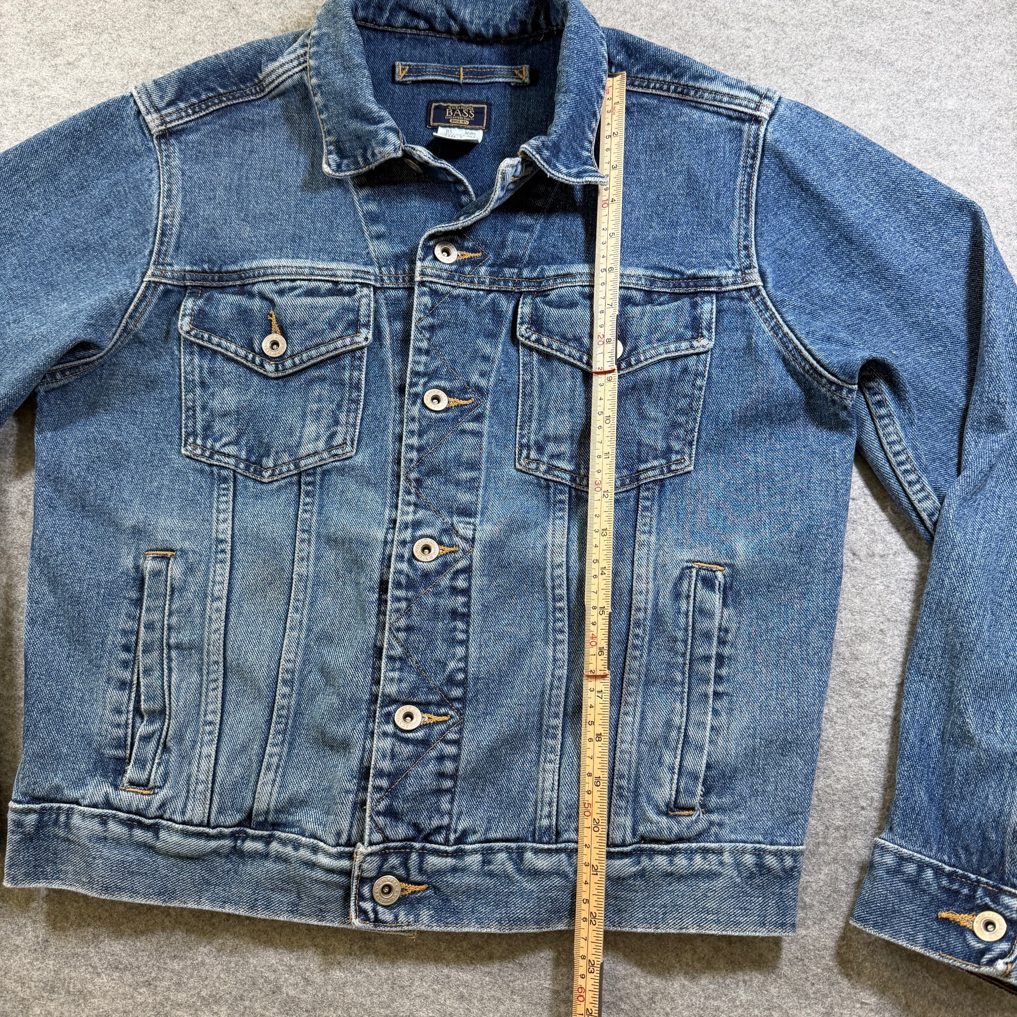 G.H. Bass & Co Denim Trucker Jacket Womens S Blue Button Front Cotton Vintage thumbnail 7