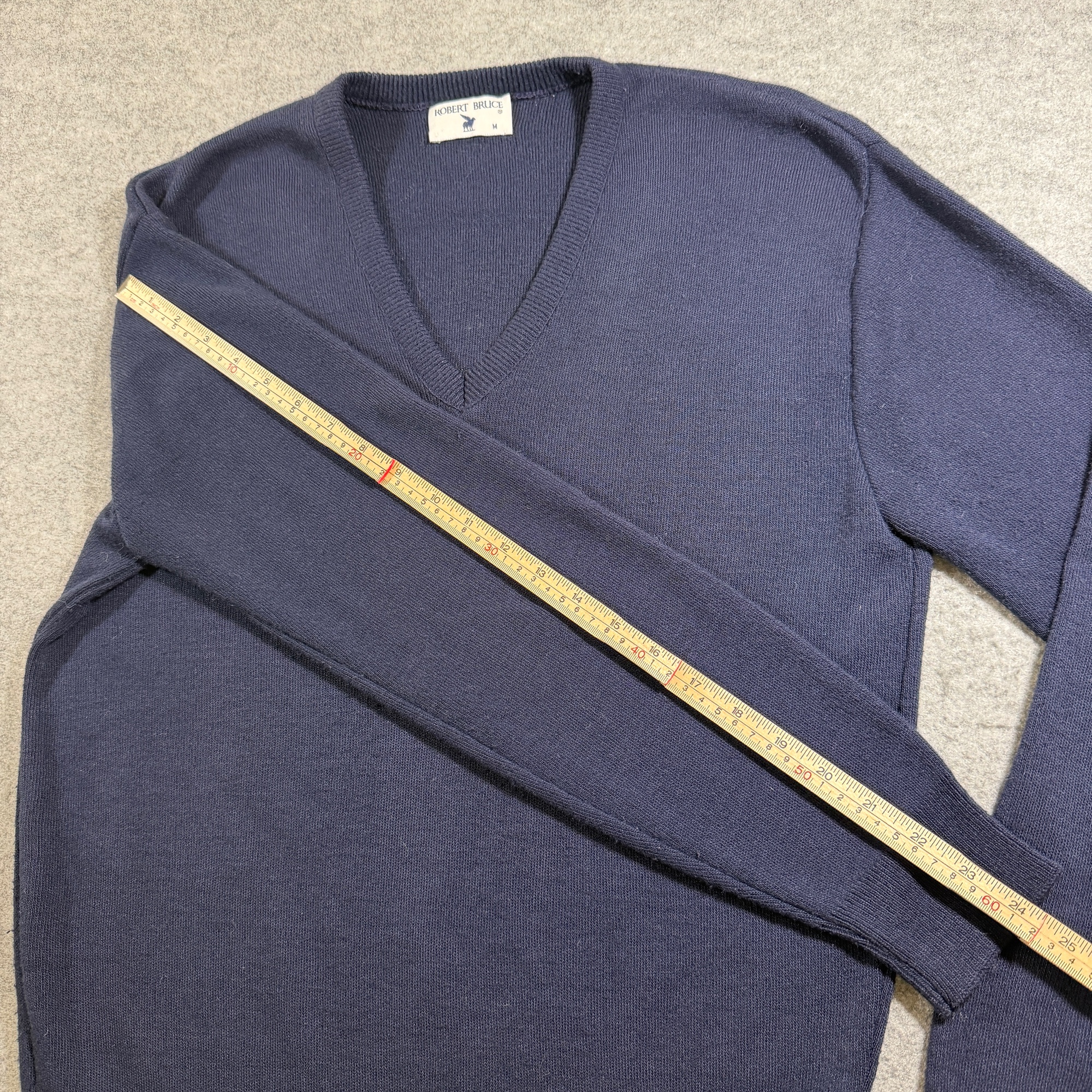 Robert Bruce Sweater Mens M Navy V Neck Ribbed Cuffs Vintage Acrylic Preppy thumbnail 8