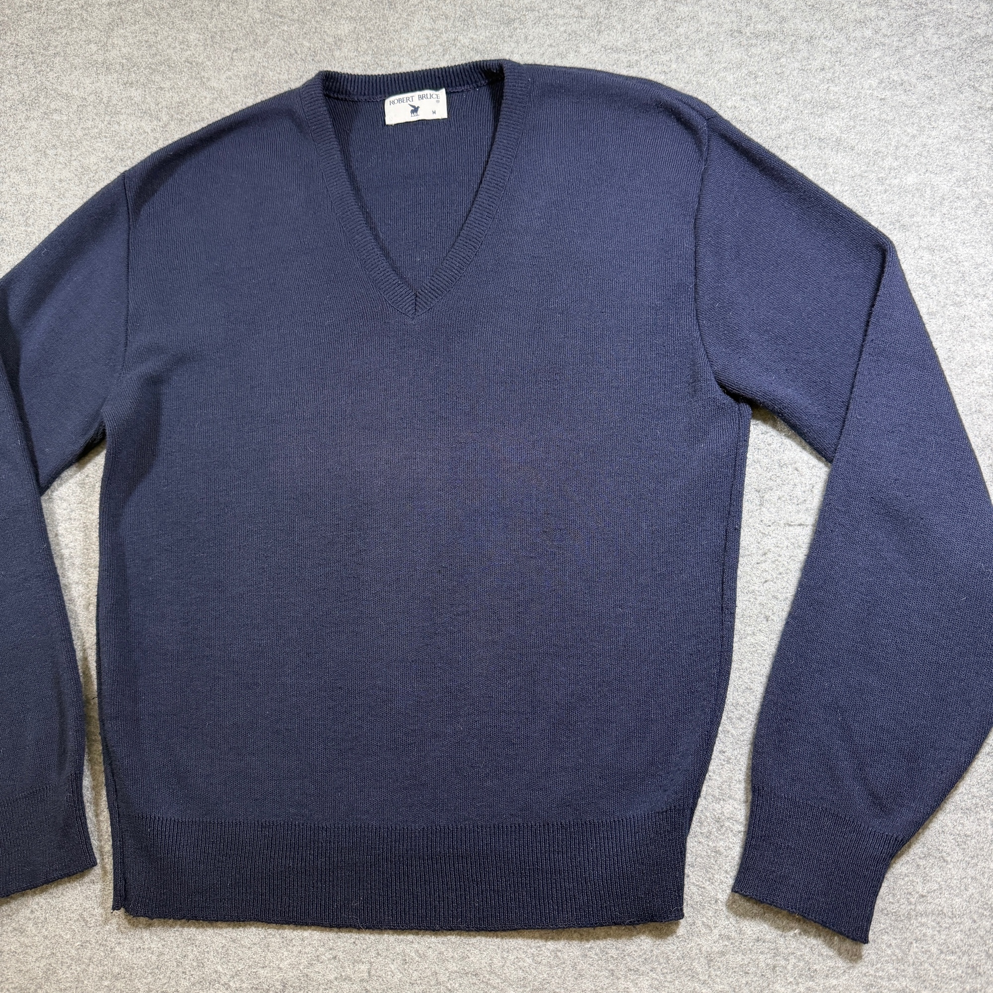 Robert Bruce Sweater Mens M Navy V Neck Ribbed Cuffs Vintage Acrylic Preppy thumbnail 9