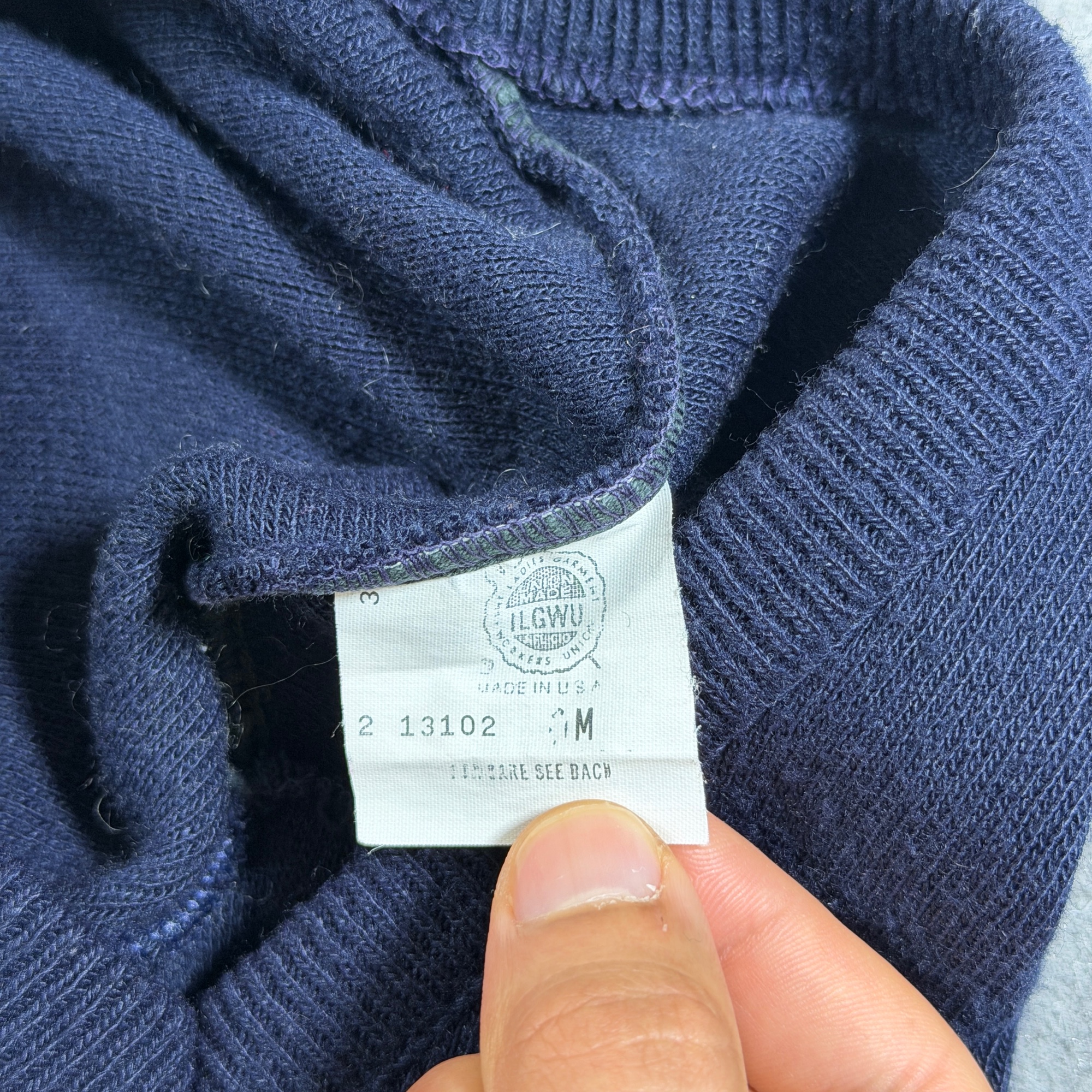 Robert Bruce Sweater Mens M Navy V Neck Ribbed Cuffs Vintage Acrylic Preppy thumbnail 11