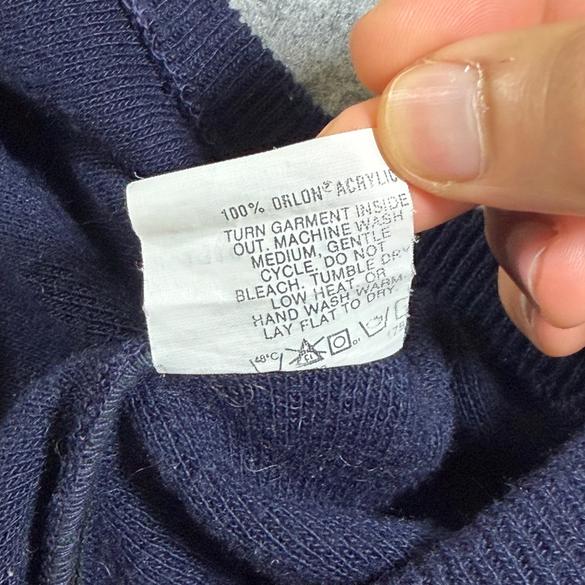 Robert Bruce Sweater Mens M Navy V Neck Ribbed Cuffs Vintage Acrylic Preppy thumbnail 12