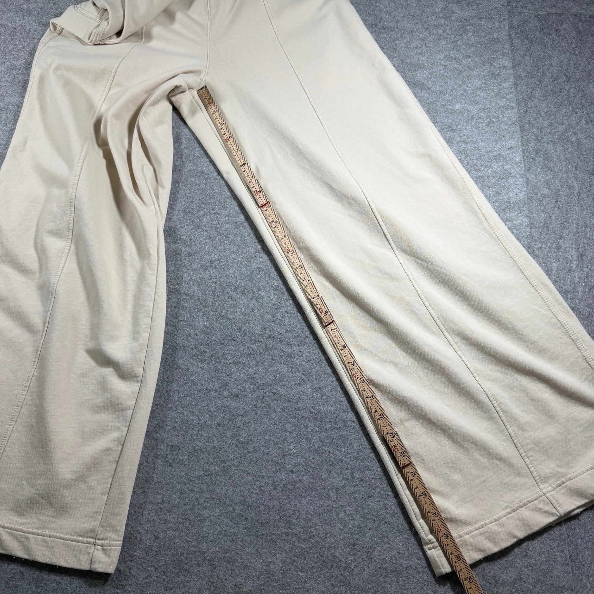 Lee Sweatpants Womens M Beige Wide Leg Bell Bottom Elastic Waist Pintuck Cotton thumbnail 5