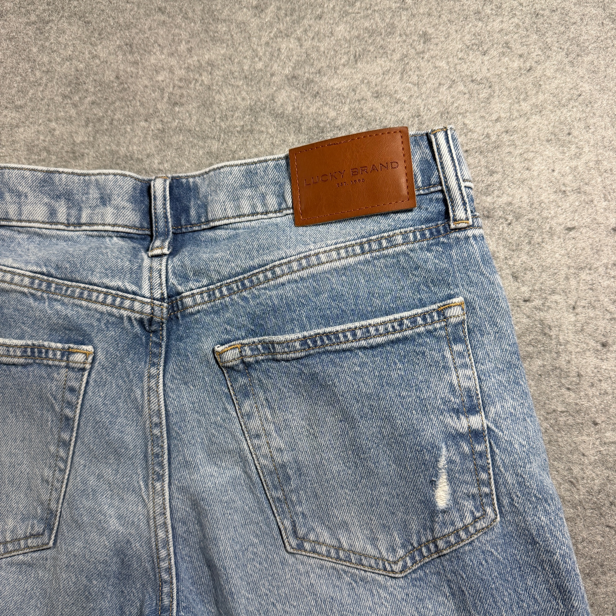 Lucky Brand Jeans Womens 6 28 Light Blue Distressed Ripped Knee Mid Rise thumbnail 8