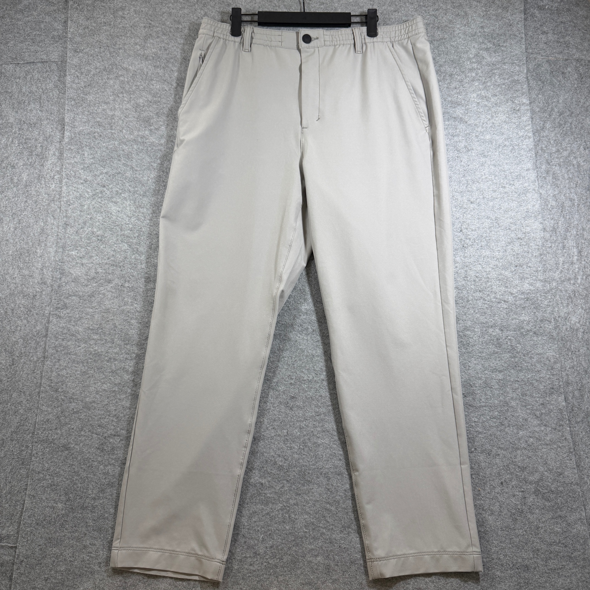 Marc New York Pants Mens 36x30 Khaki Stretch Elastic Waist Relaxed Fit Casual
