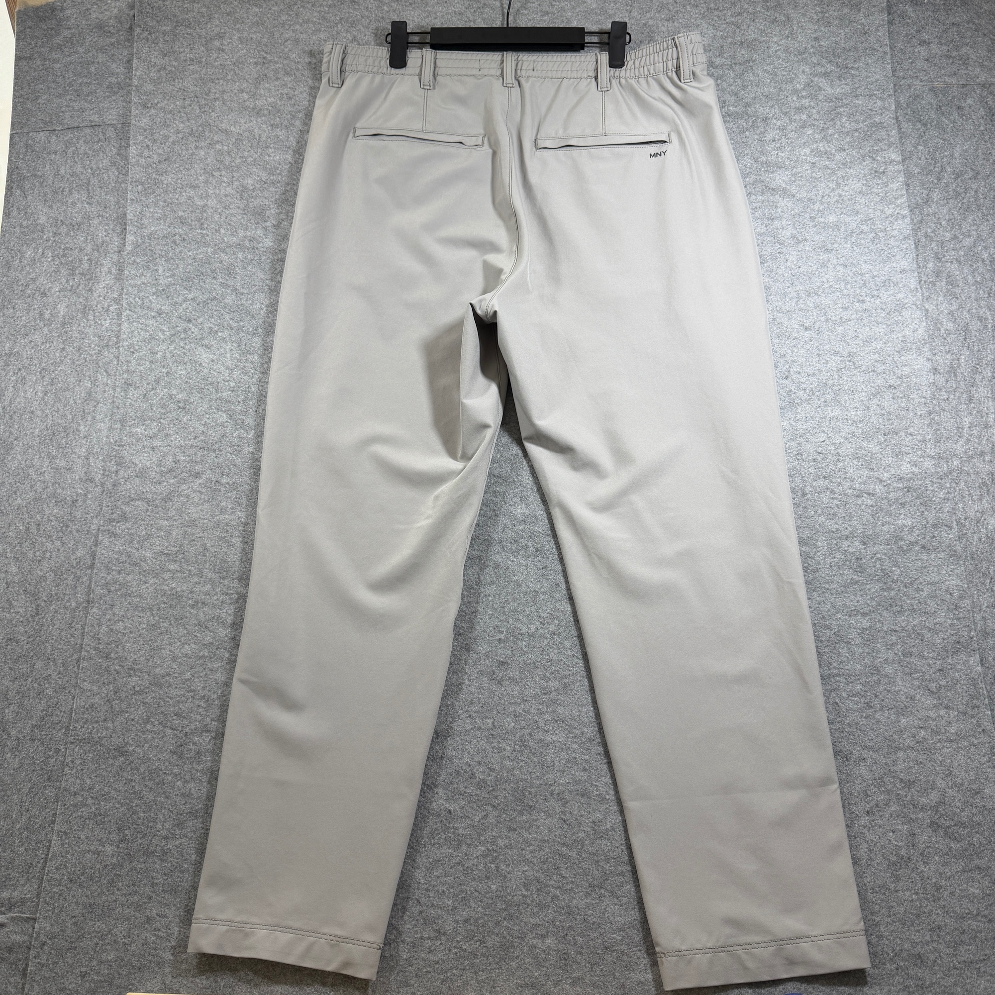 Marc New York Pants Mens 36x30 Khaki Stretch Elastic Waist Relaxed Fit Casual thumbnail 2