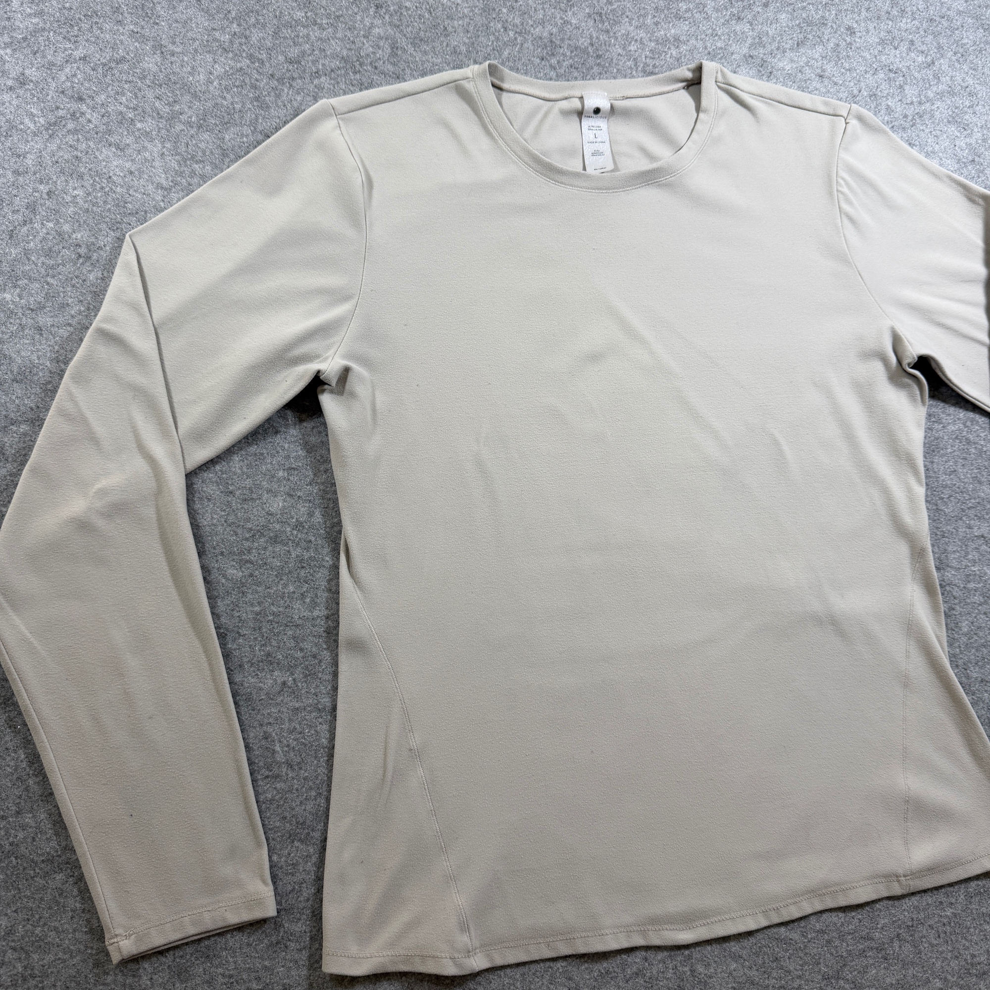 Yogalicious Top Womens L Beige Long Sleeve Soft Stretch Performance Crew Neck thumbnail 9