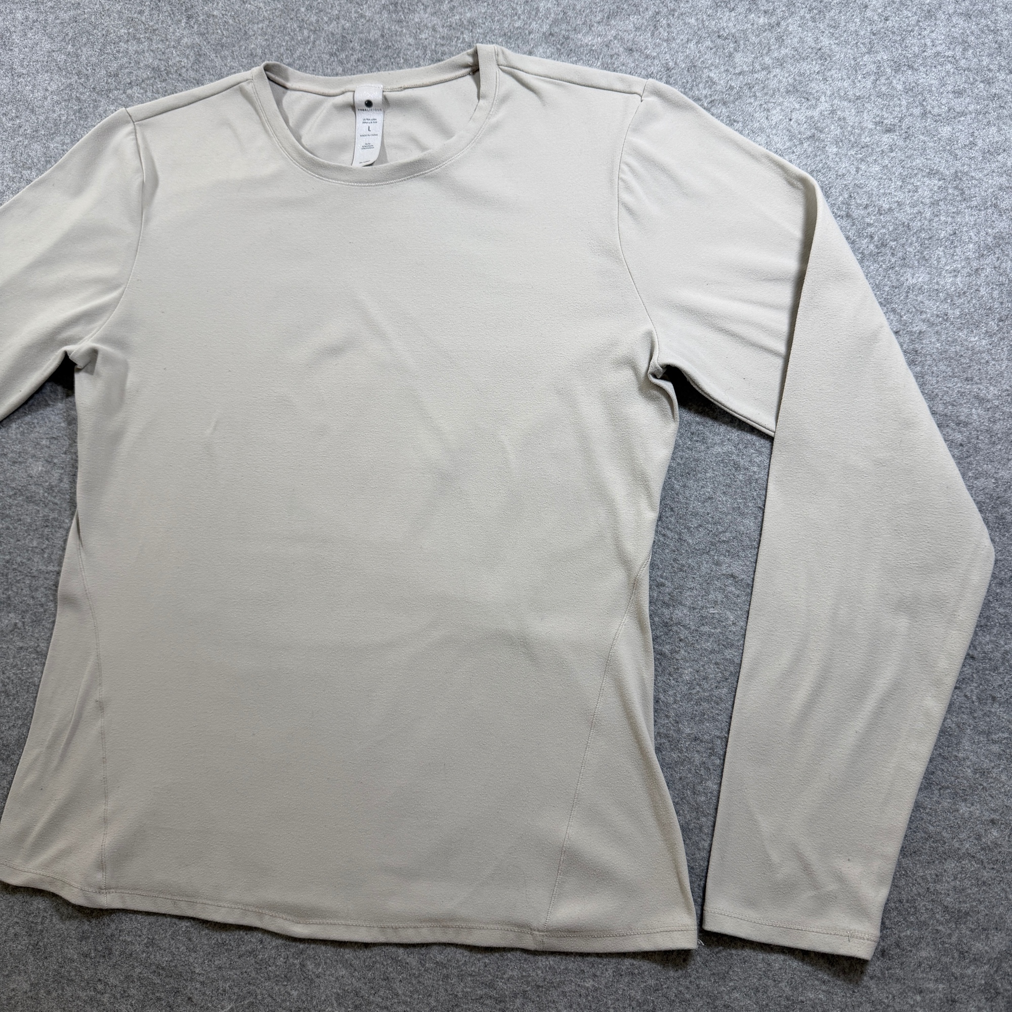Yogalicious Top Womens L Beige Long Sleeve Soft Stretch Performance Crew Neck thumbnail 10