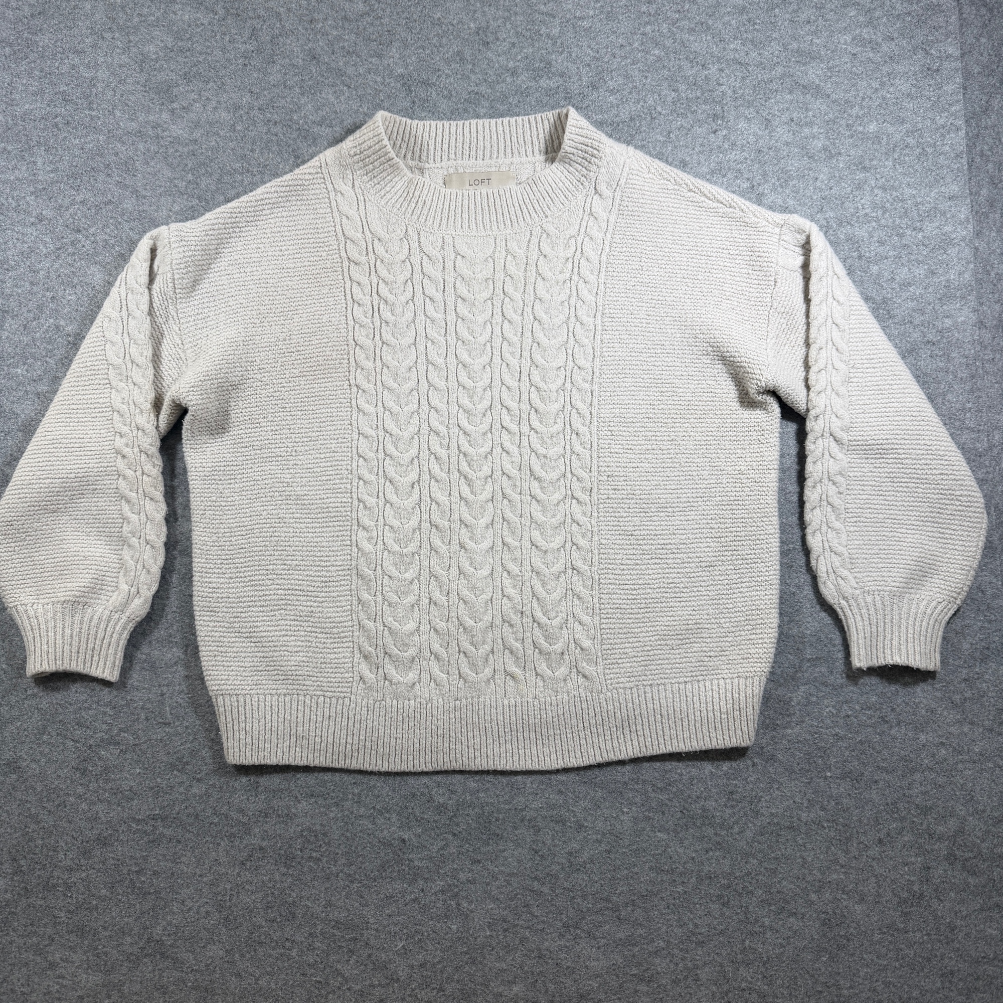 LOFT Cable Knit Sweater Womens L Oatmeal Cream Crew Neck Ribbed Cuffs Wool Blend