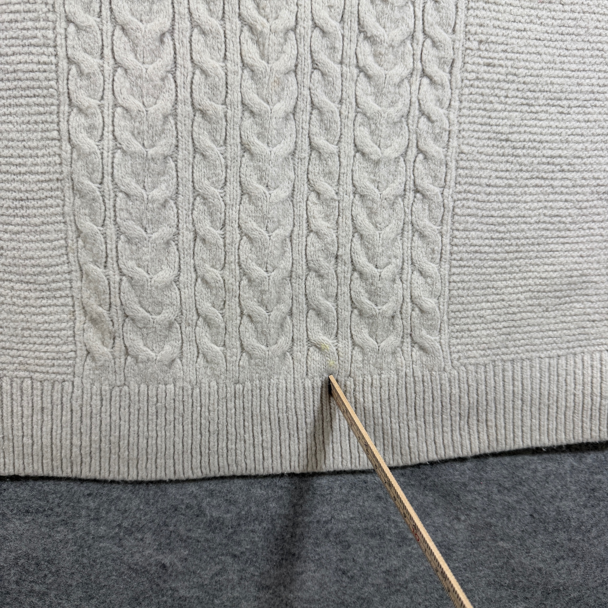 LOFT Cable Knit Sweater Womens L Oatmeal Cream Crew Neck Ribbed Cuffs Wool Blend thumbnail 5