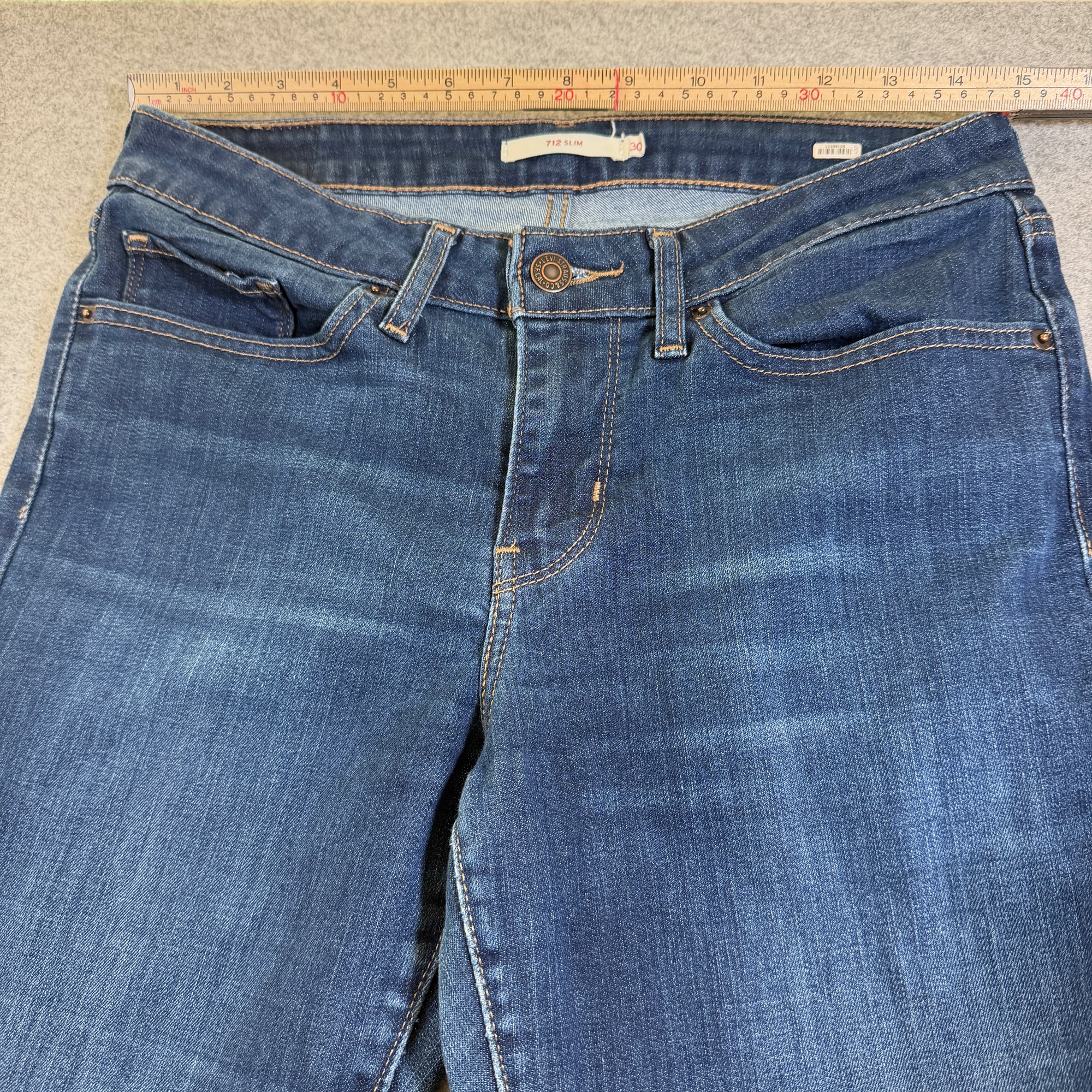 Levi's 712 Slim Fit Jeans Womens 30 Dark Blue Wash Denim Red Tab Leather Patch thumbnail 6